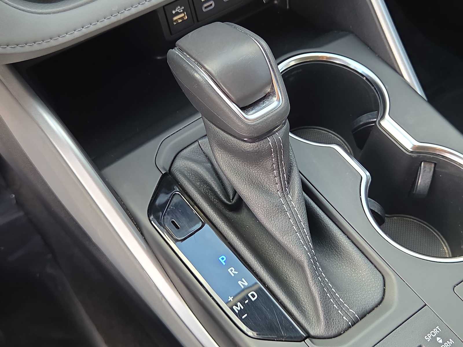 Thumbnail: 2023 Toyota Highlander - 33