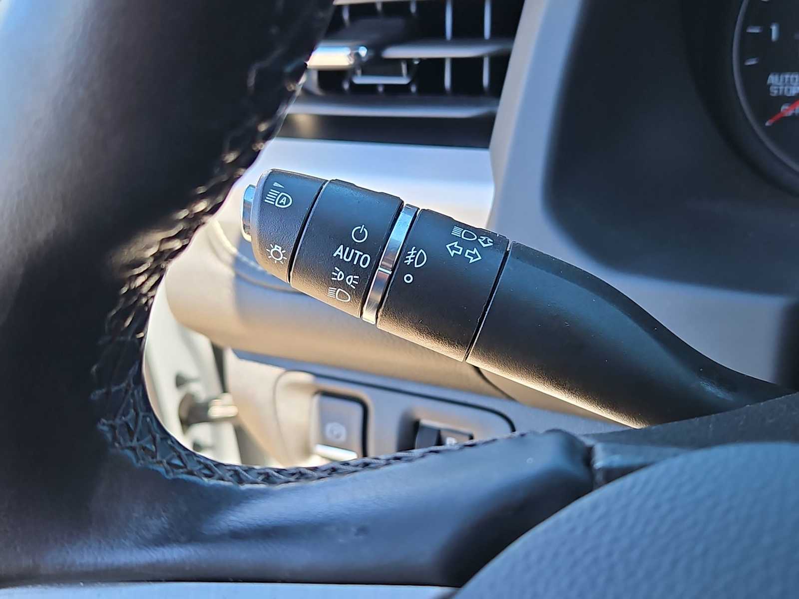 Thumbnail: 2023 GMC Acadia - 27