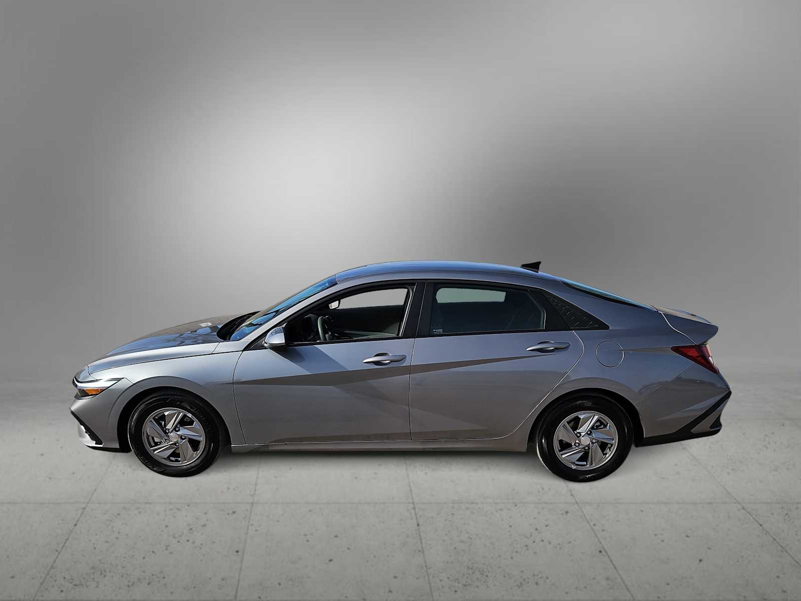 Thumbnail: 2025 Hyundai Elantra - 5