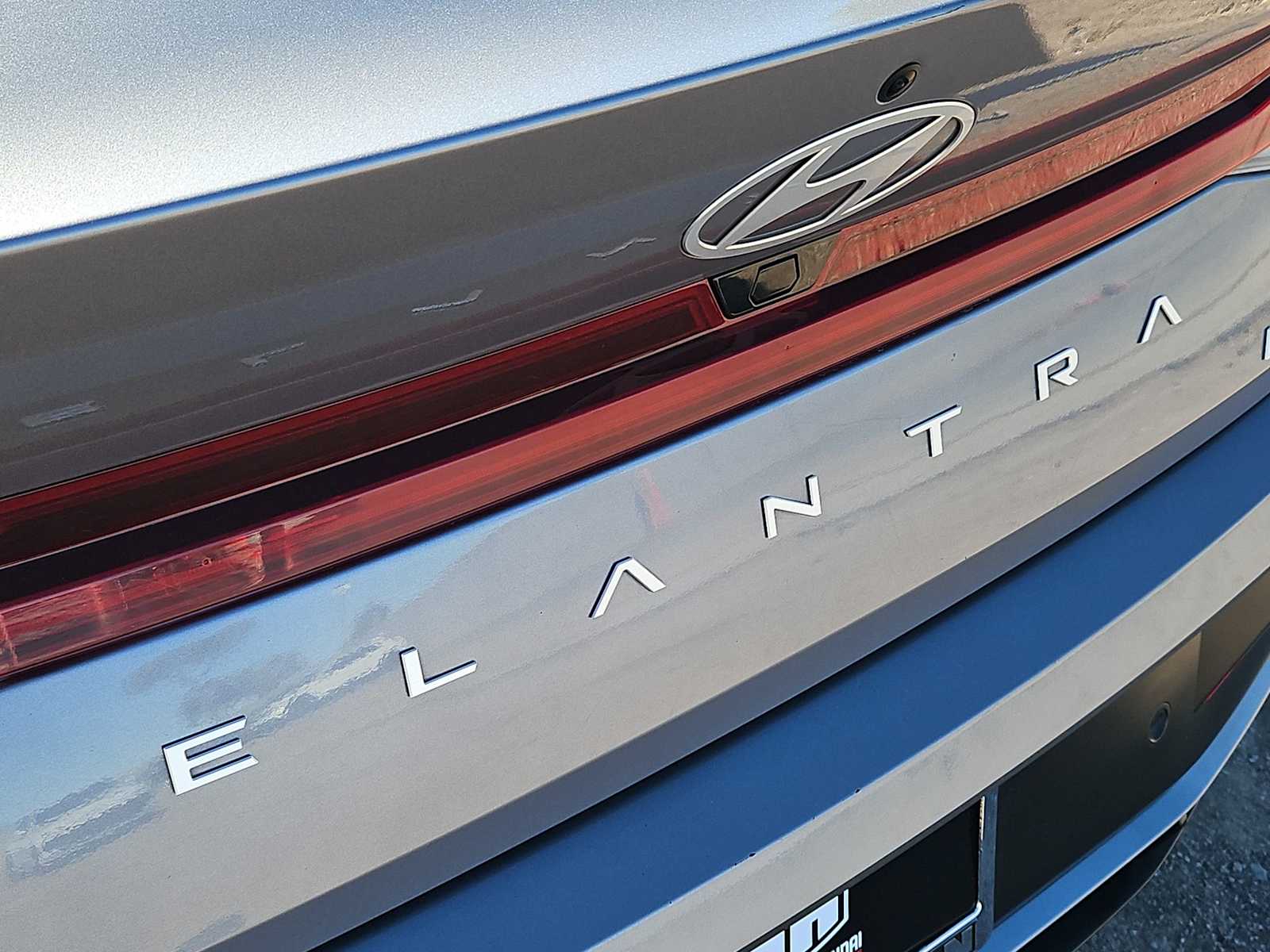 Thumbnail: 2024 Hyundai Elantra - 12