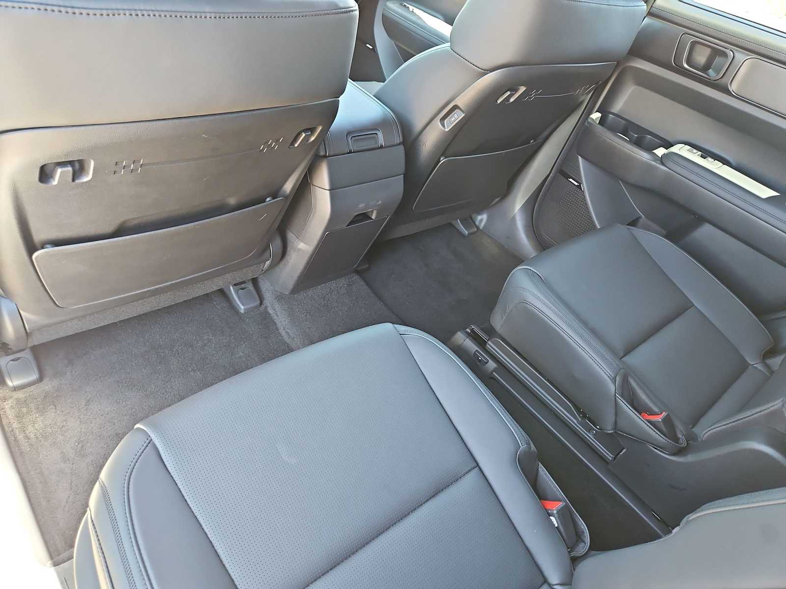 Thumbnail: 2026 Hyundai Santa Fe - 18