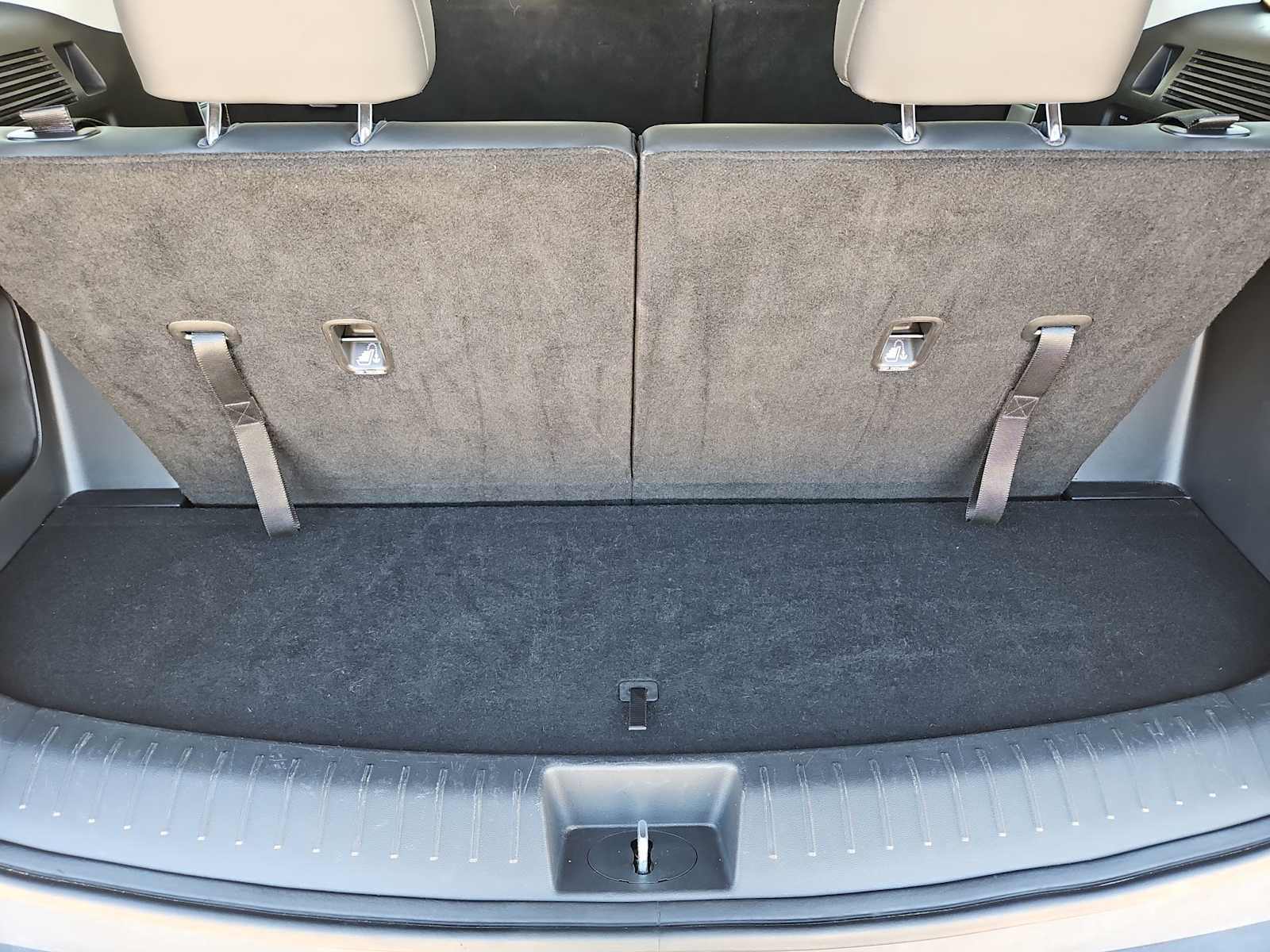 Thumbnail: 2025 Hyundai Santa Fe - 33