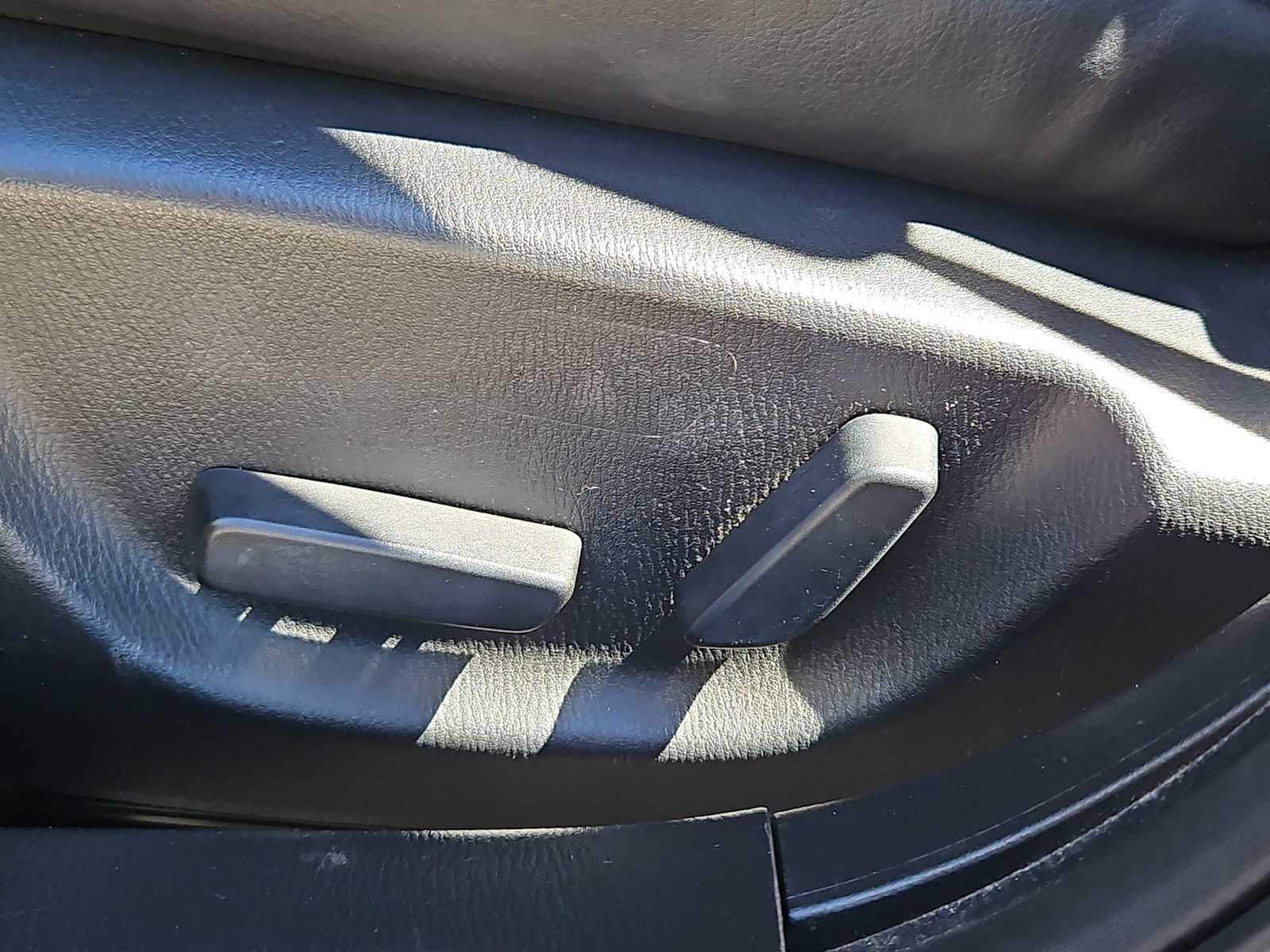 Thumbnail: 2018 Mazda Mazda3 - 17