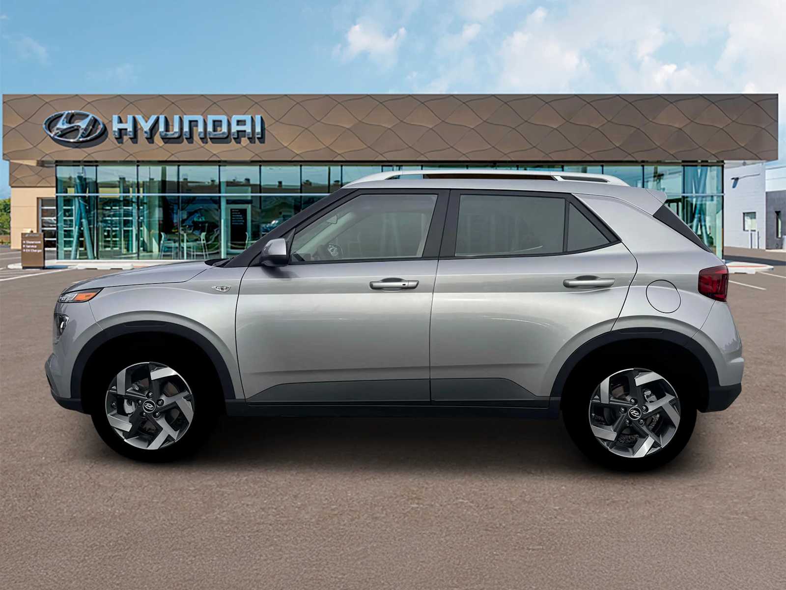 Thumbnail: 2026 Hyundai Venue - 3
