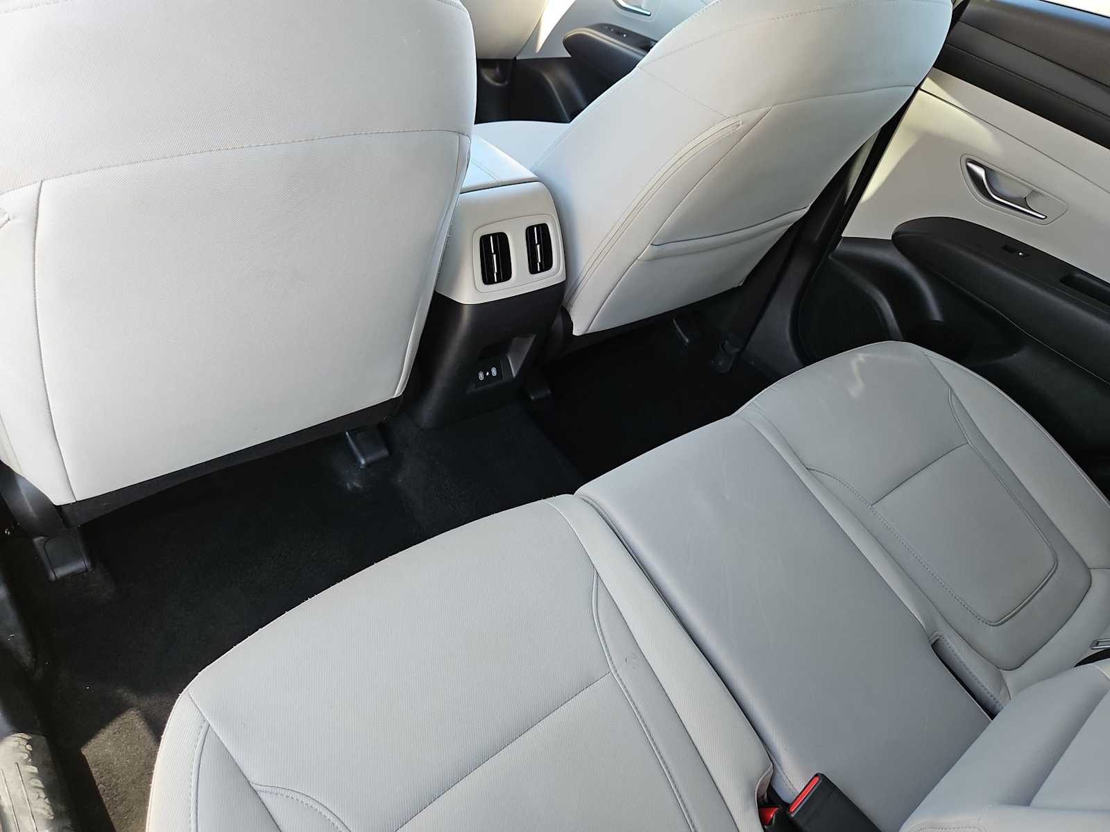 Thumbnail: 2025 Hyundai Tucson - 18