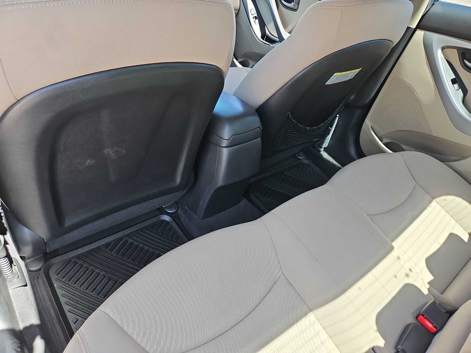 Thumbnail: 2014 Hyundai Elantra - 17