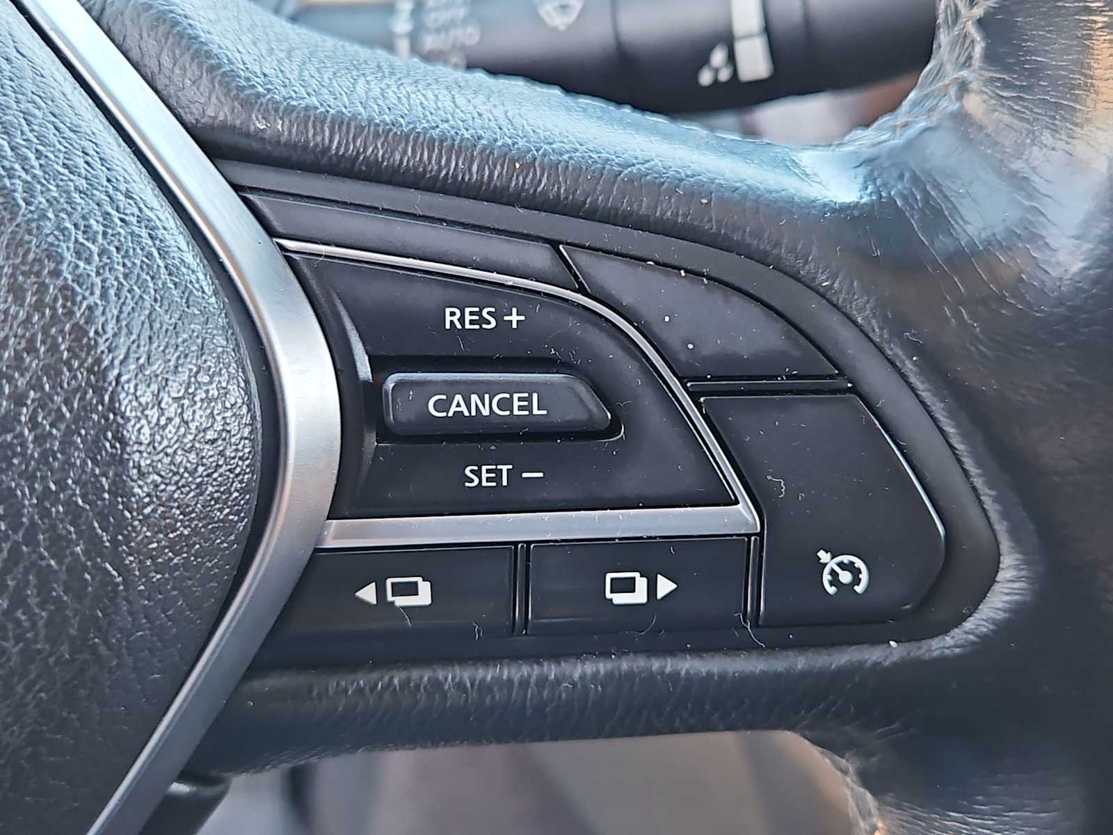 Thumbnail: 2018 INFINITI Q50 - 26