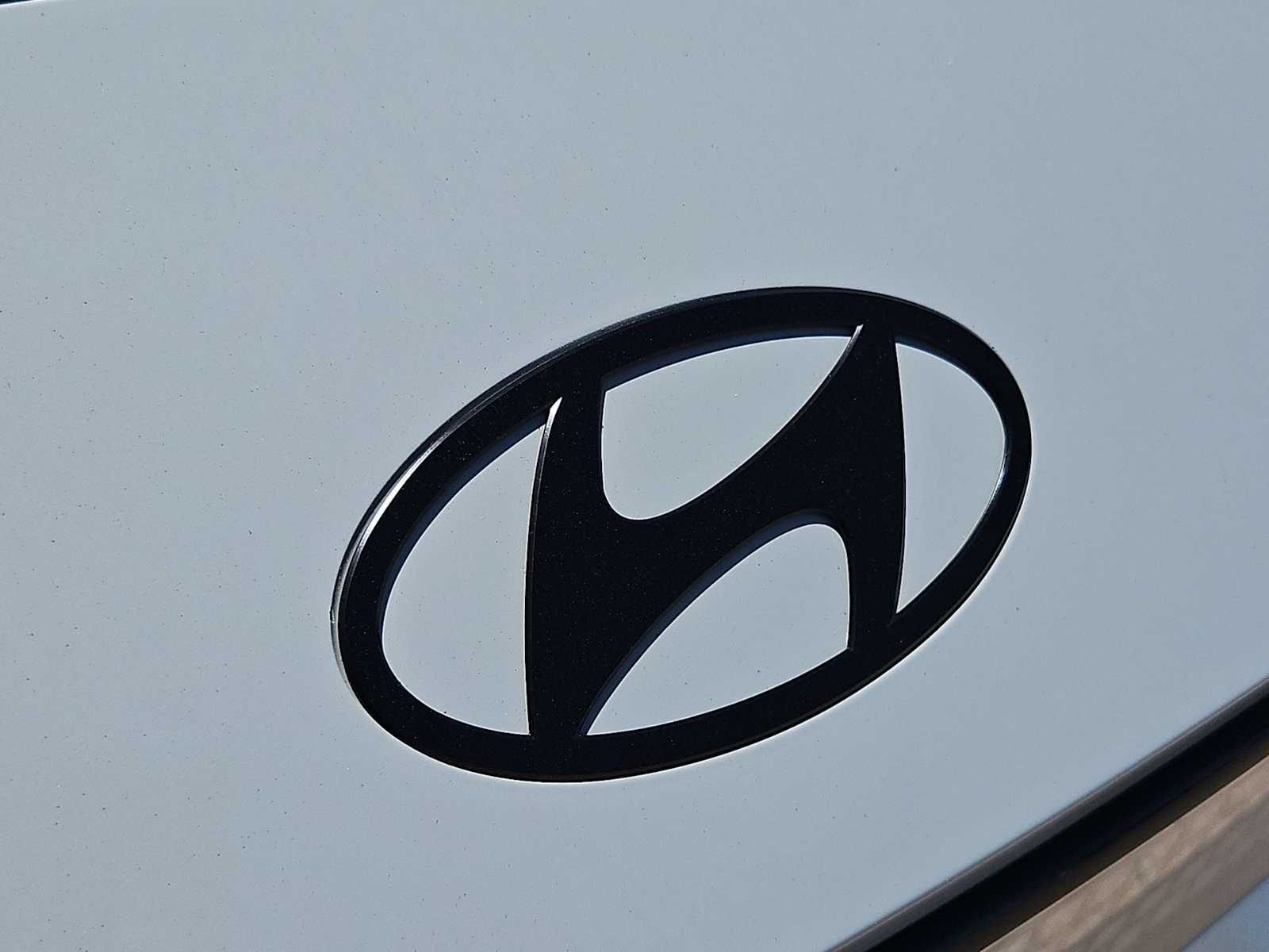 Thumbnail: 2024 Hyundai Ioniq 5 - 11