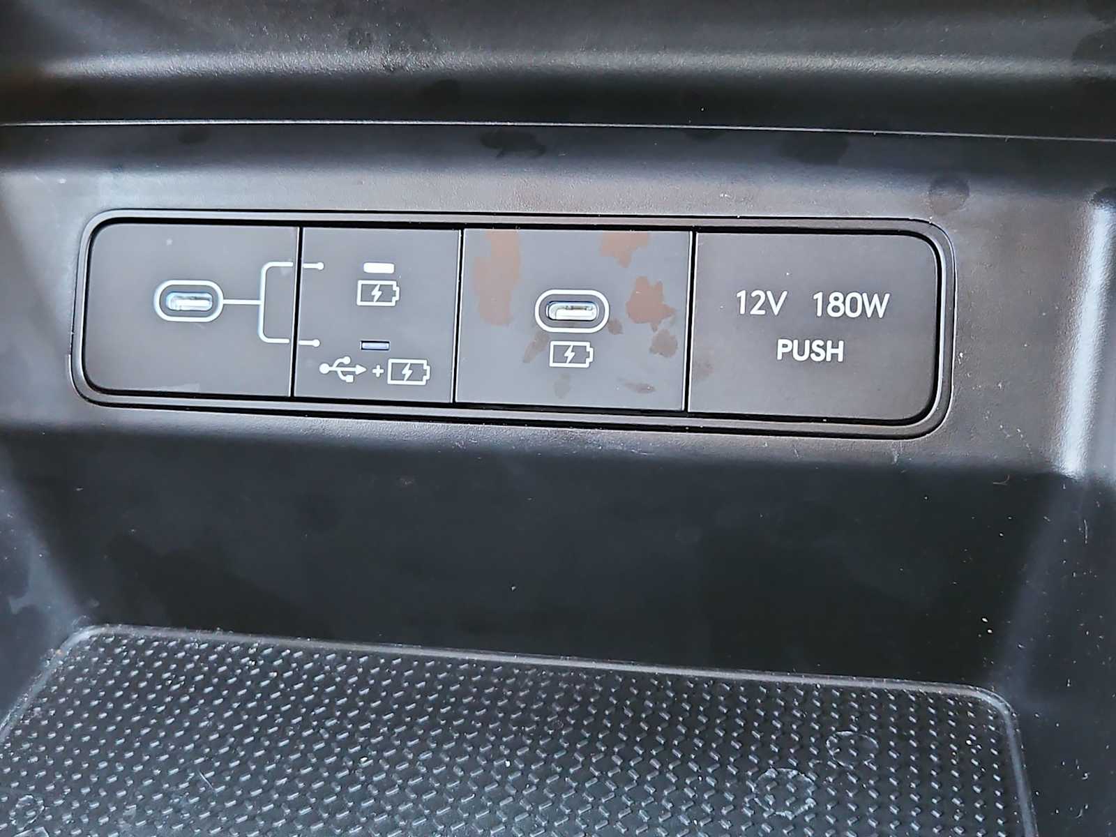 Thumbnail: 2025 Hyundai Santa Cruz - 31