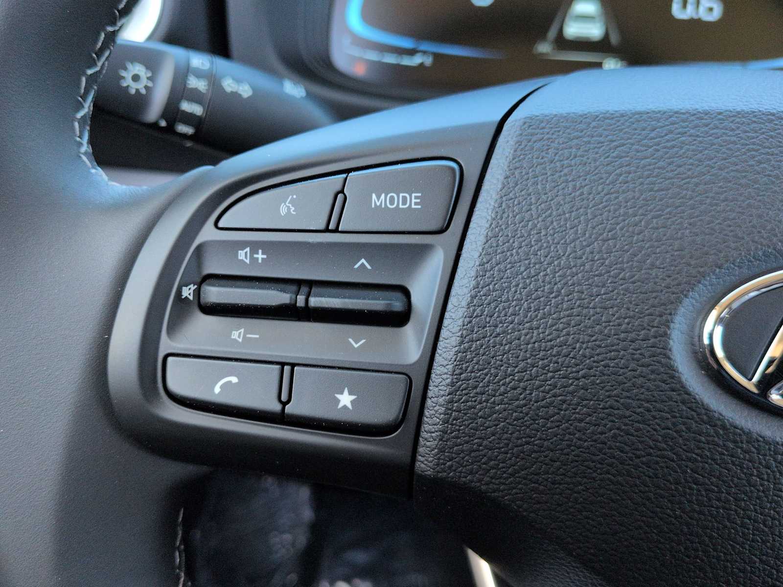 Thumbnail: 2026 Hyundai Venue - 23