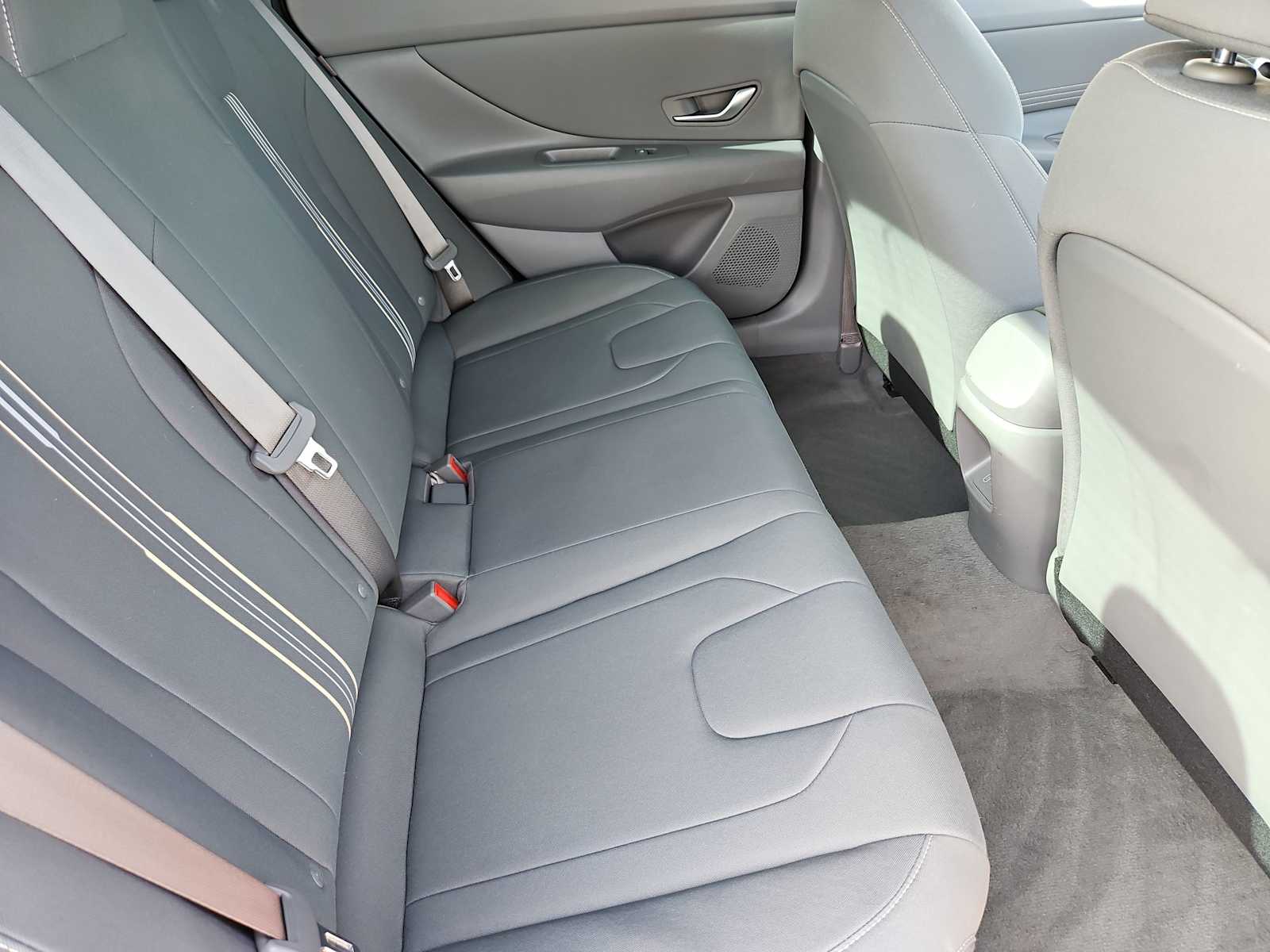 Thumbnail: 2025 Hyundai Elantra - 20