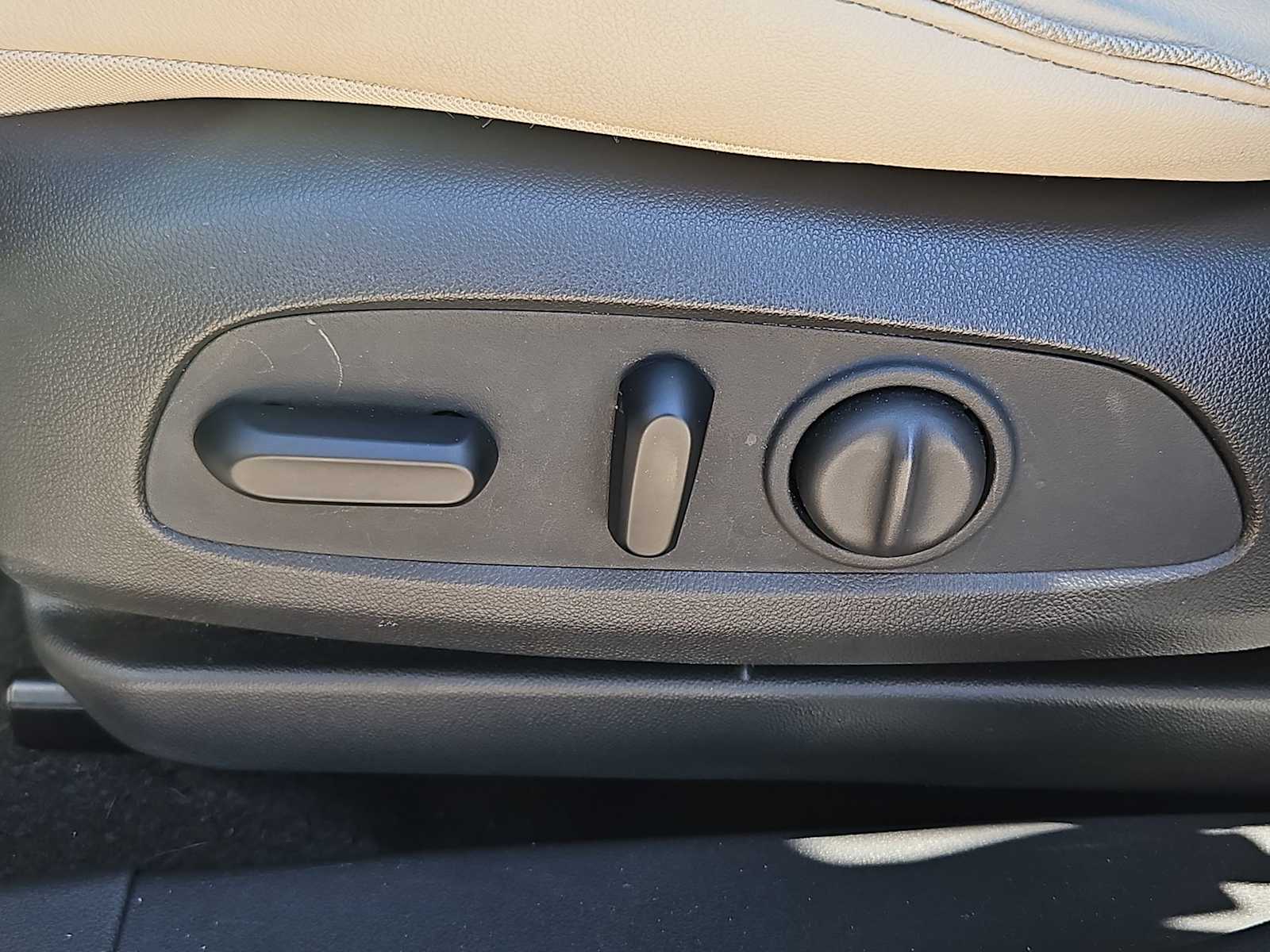 Thumbnail: 2024 Buick Encore GX - 17