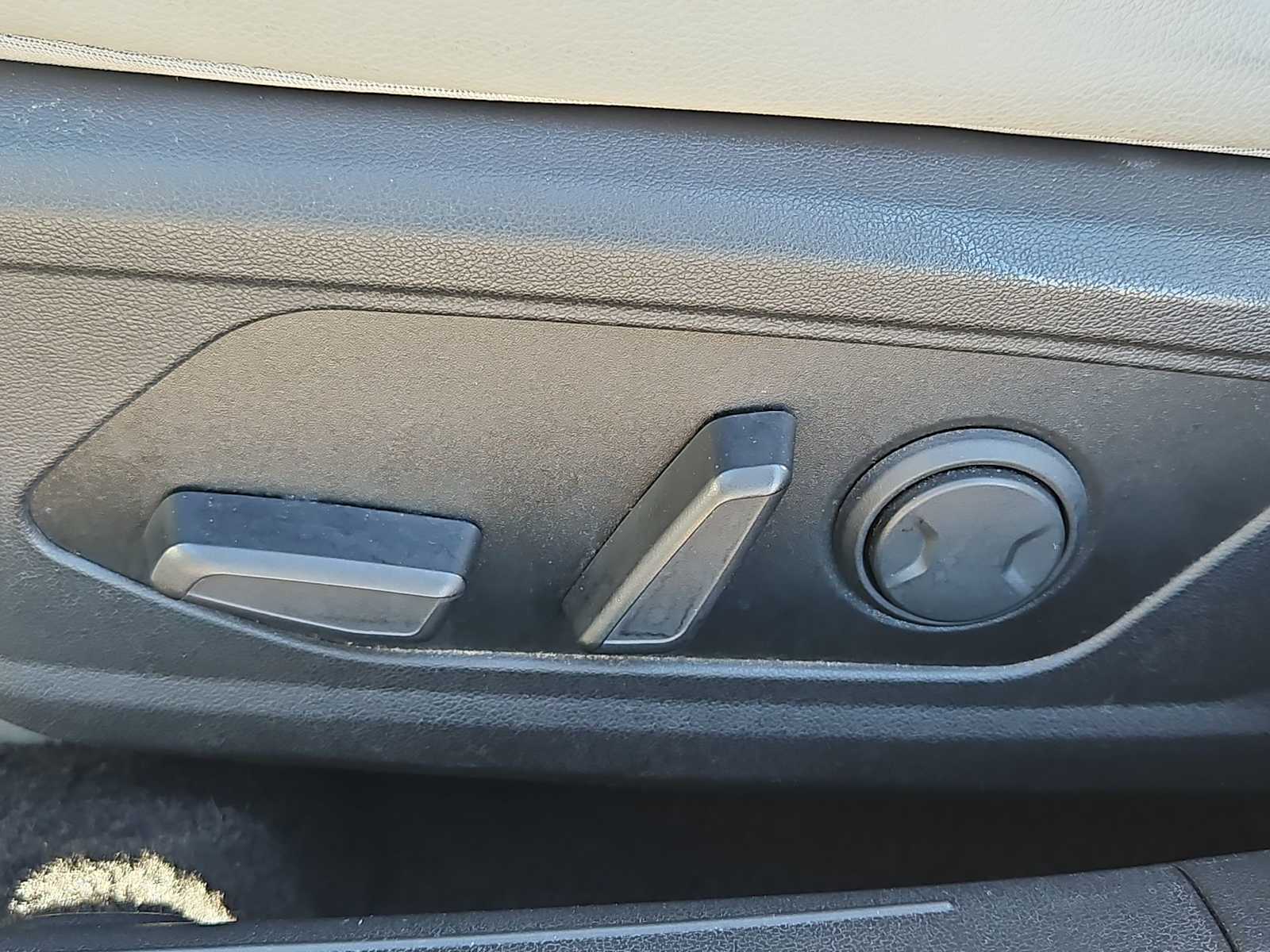 Thumbnail: 2024 Hyundai Elantra - 17