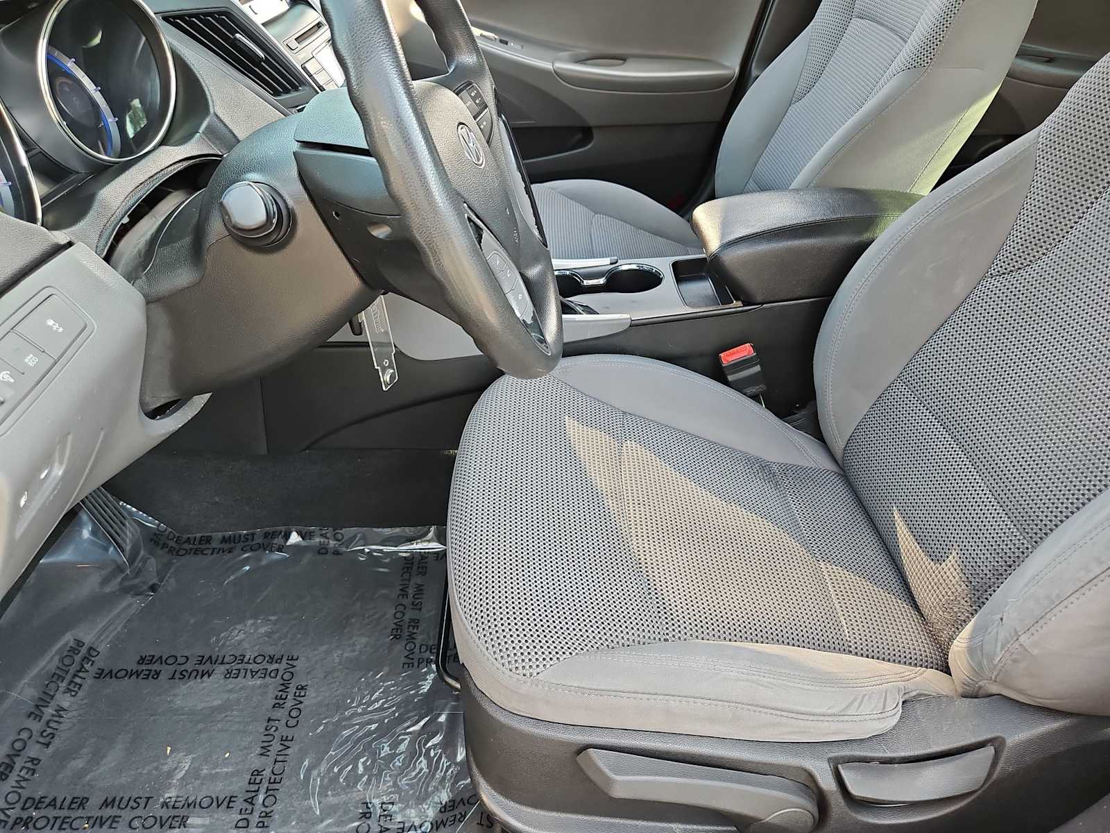 Thumbnail: 2013 Hyundai Sonata - 15