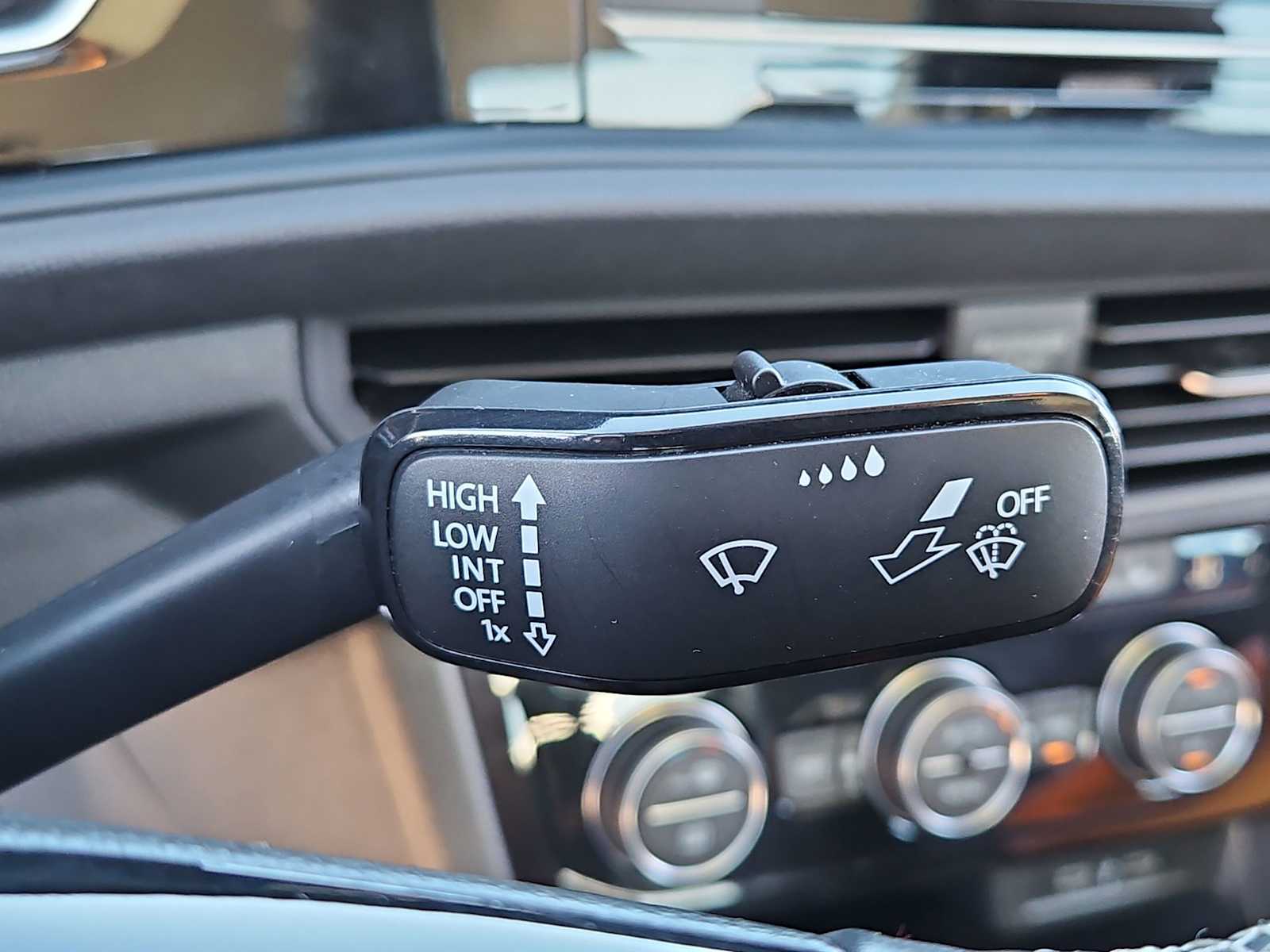 Thumbnail: 2021 Volkswagen Jetta - 26