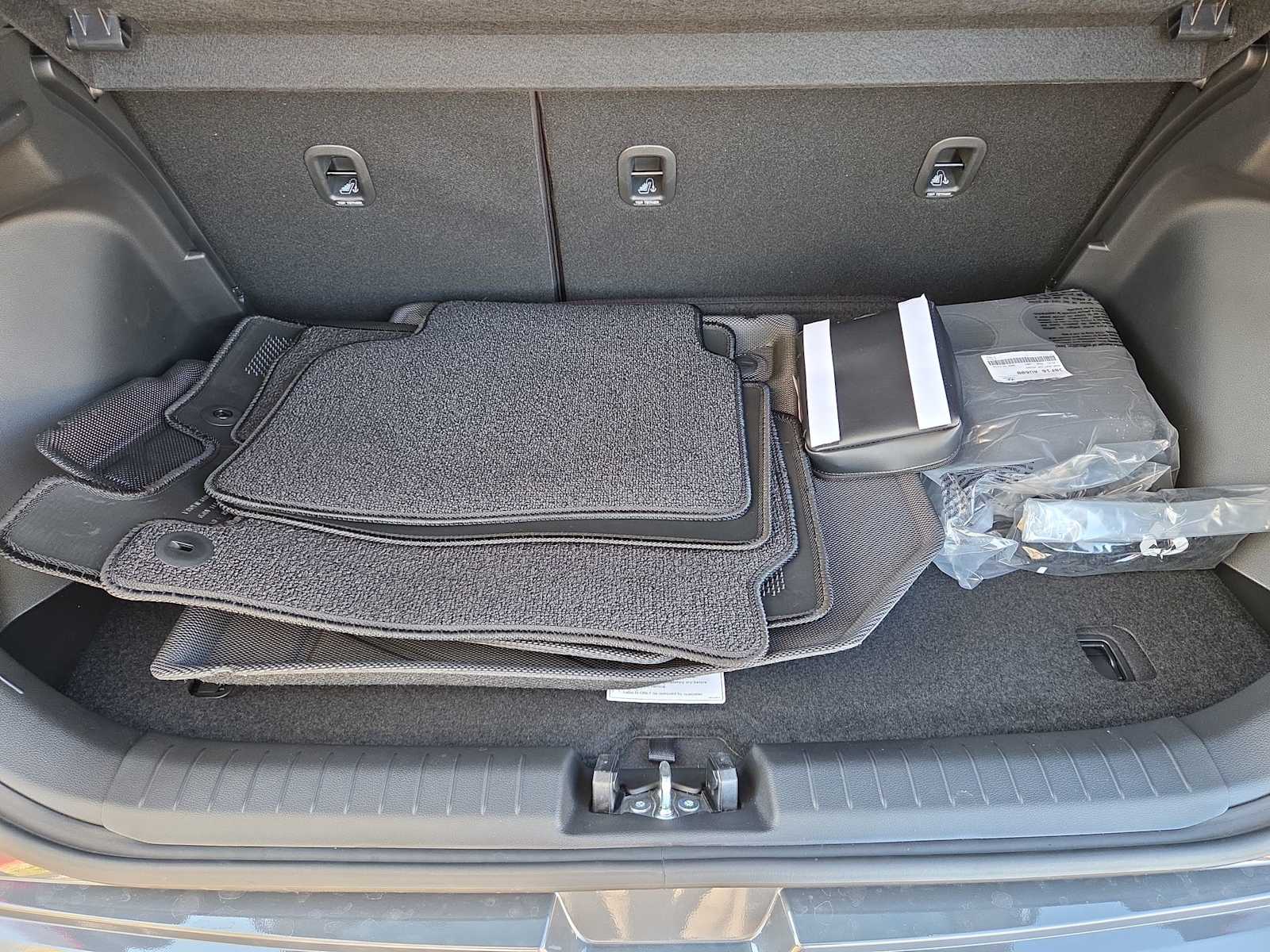 Thumbnail: 2026 Hyundai Venue - 34