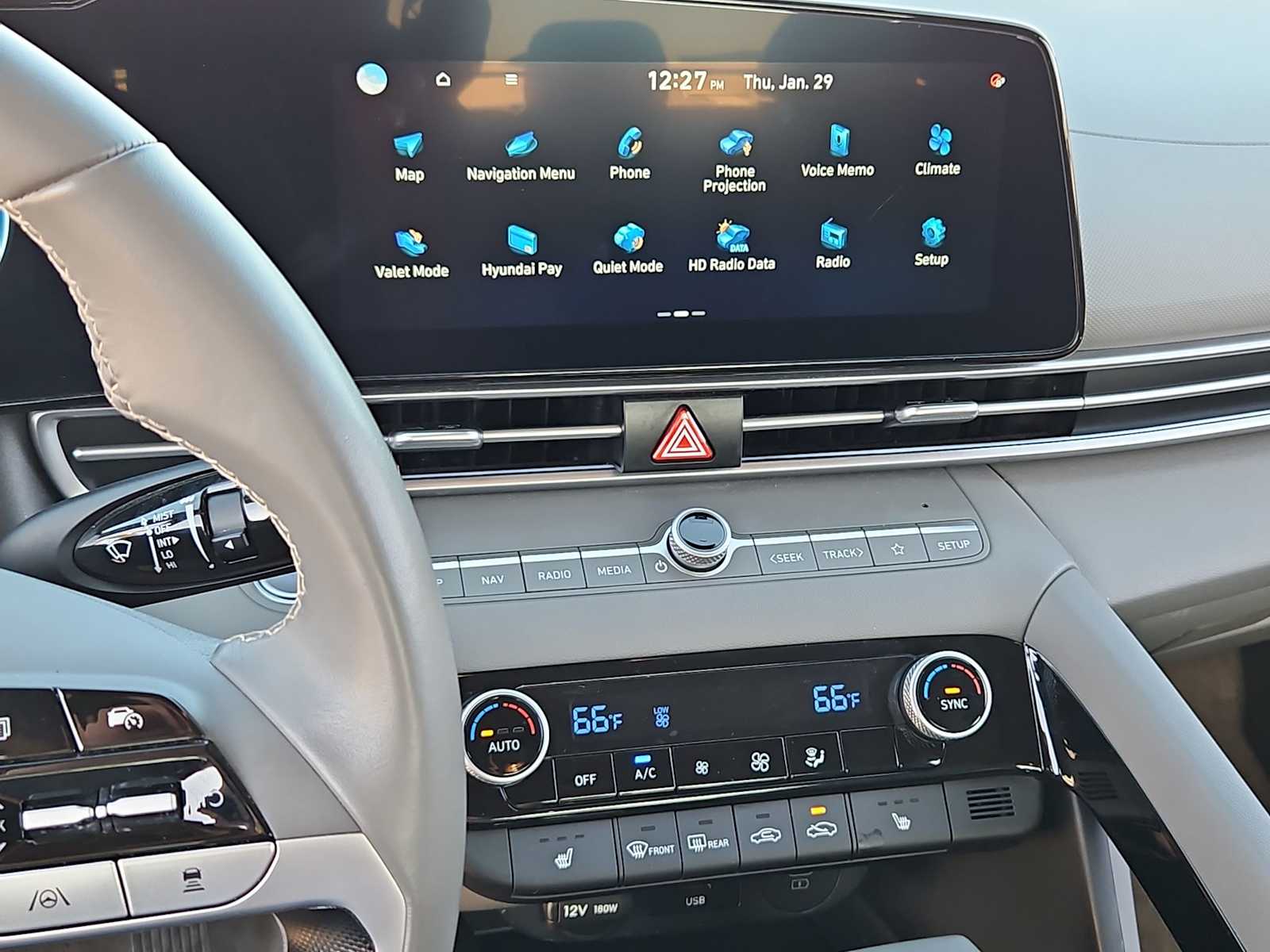 Thumbnail: 2025 Hyundai Elantra - 28