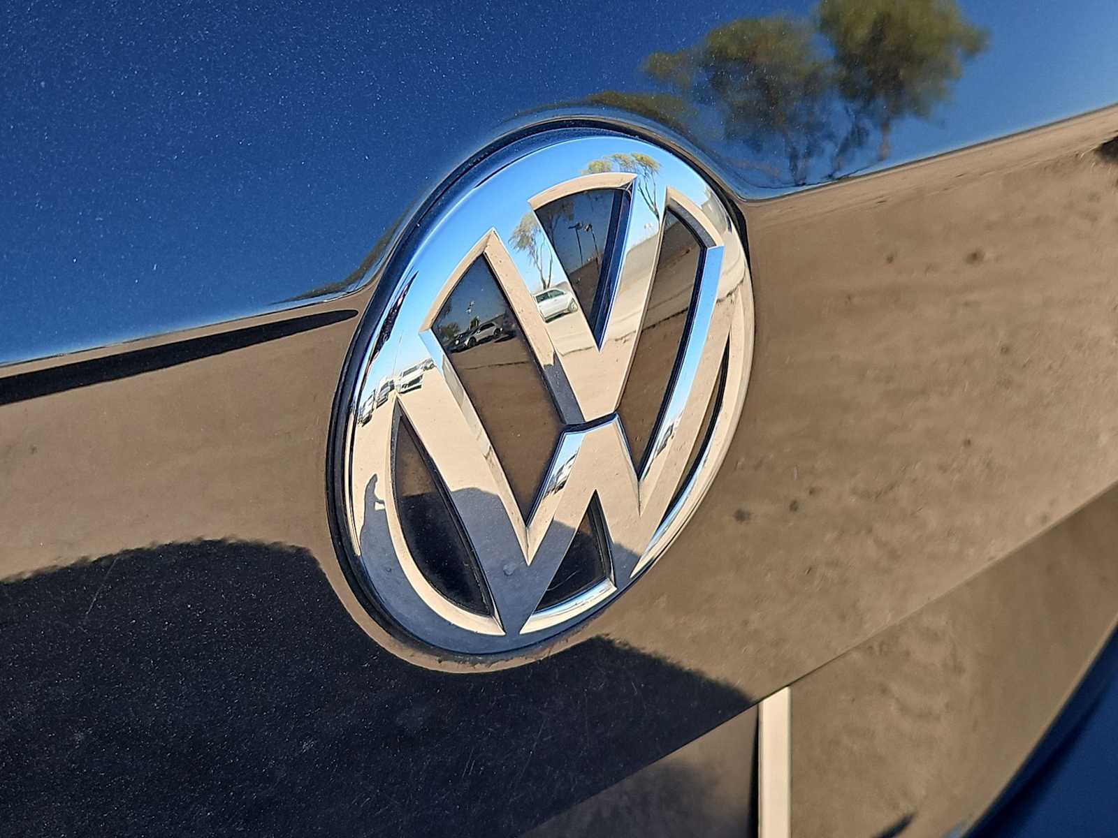 Thumbnail: 2021 Volkswagen Tiguan - 12