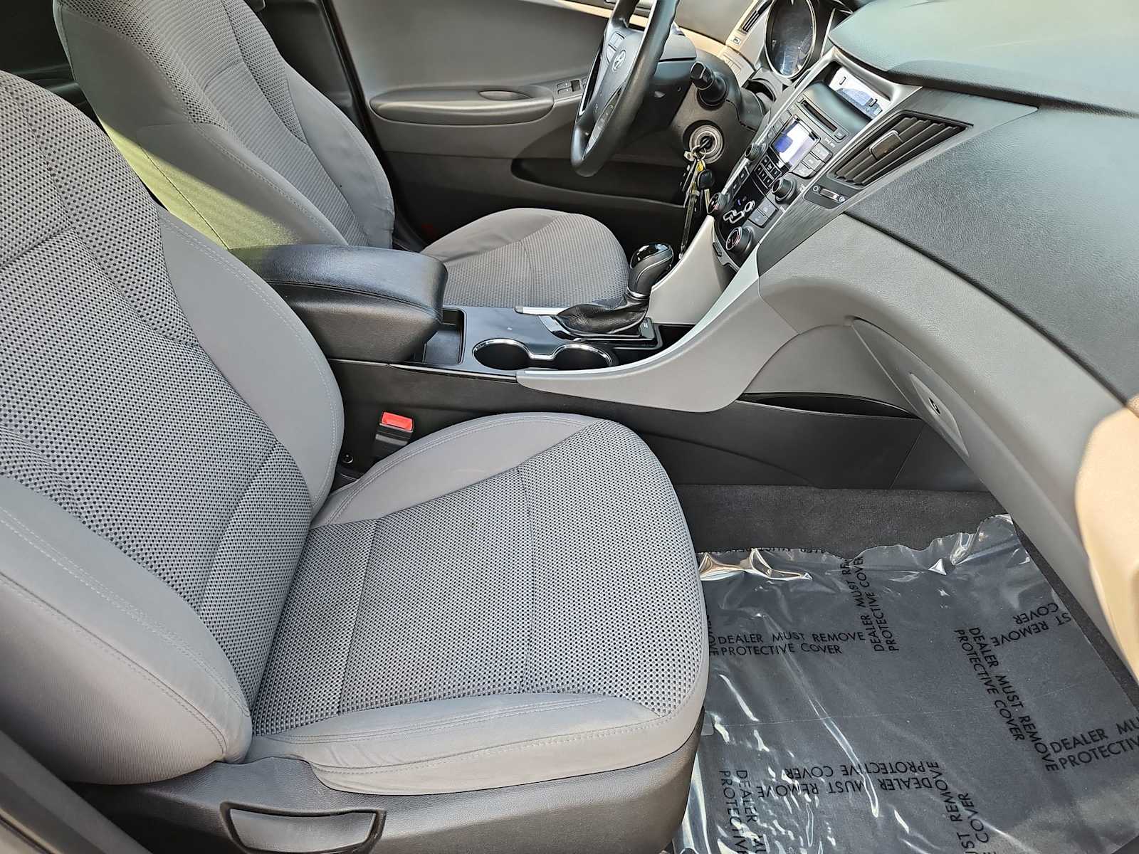 Thumbnail: 2013 Hyundai Sonata - 19
