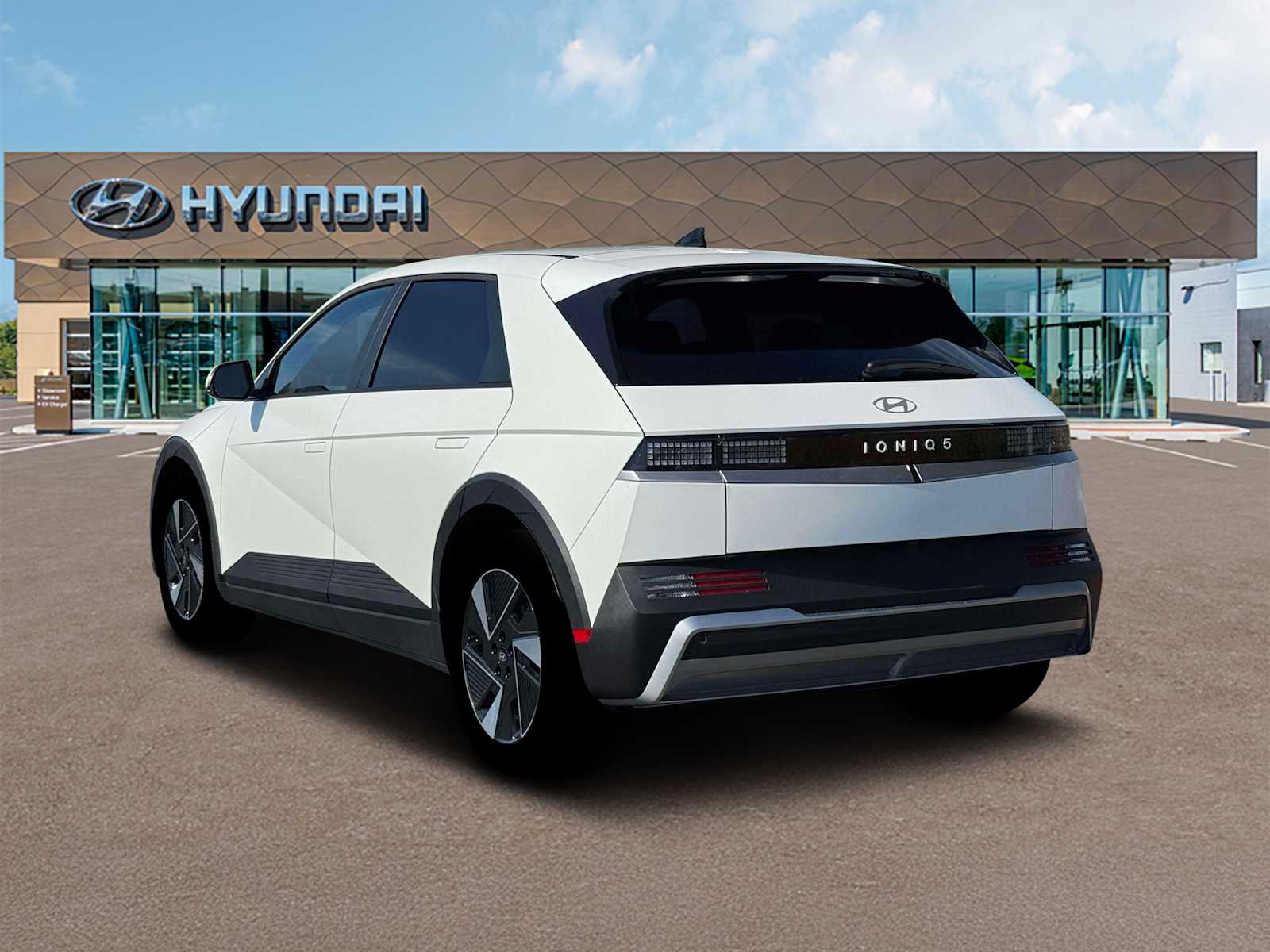 Thumbnail: 2026 Hyundai Ioniq 5 - 4
