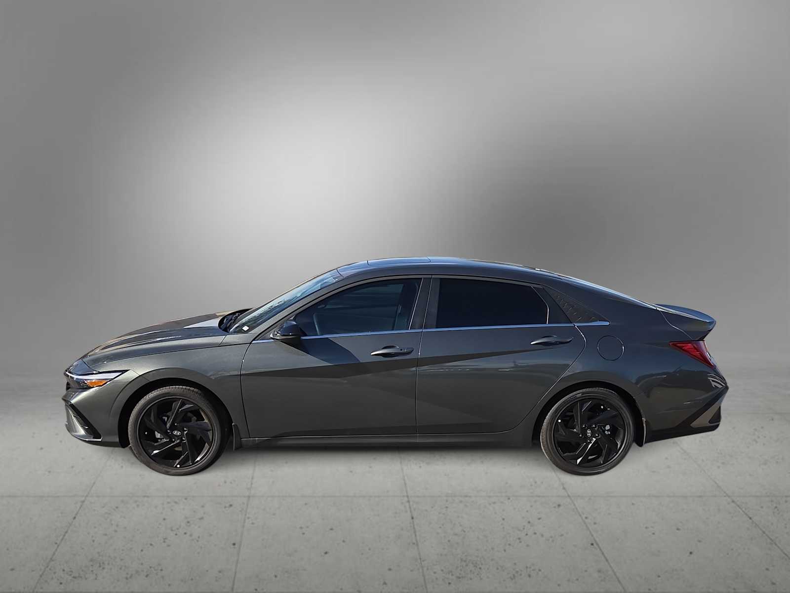 Thumbnail: 2026 Hyundai Elantra - 5