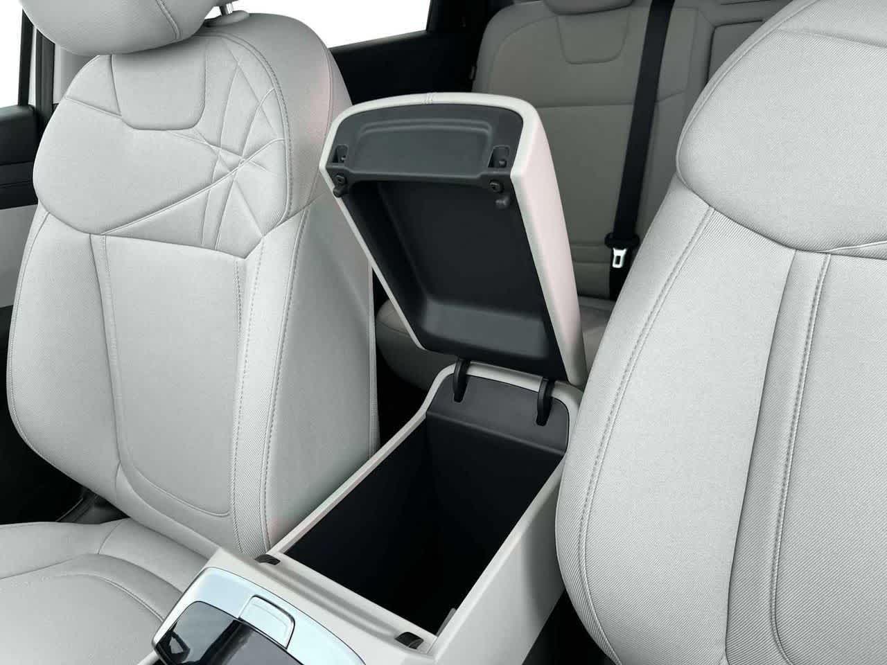 Thumbnail: 2025 Hyundai Tucson - 18