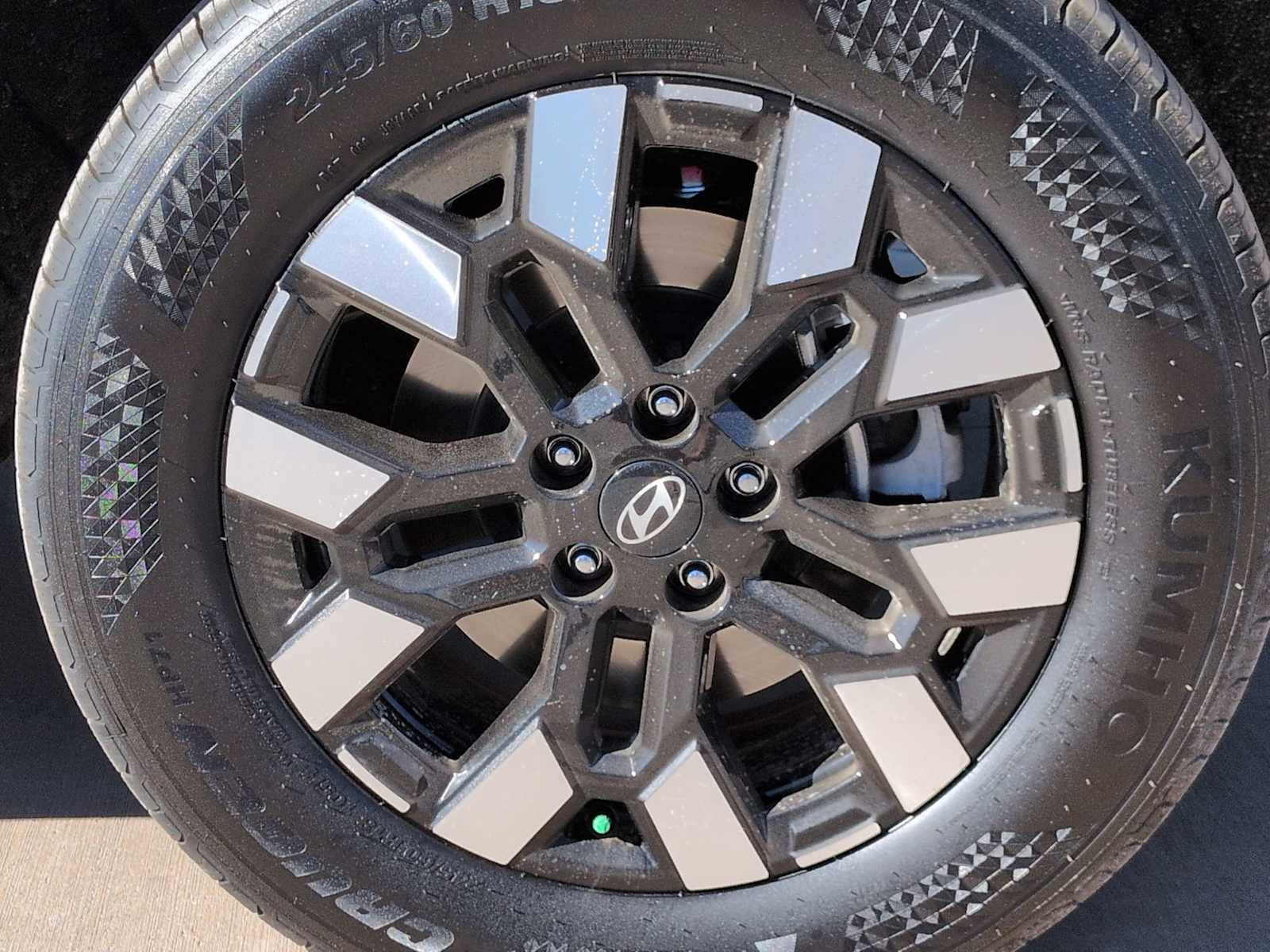 Thumbnail: 2025 Hyundai Santa Cruz - 14