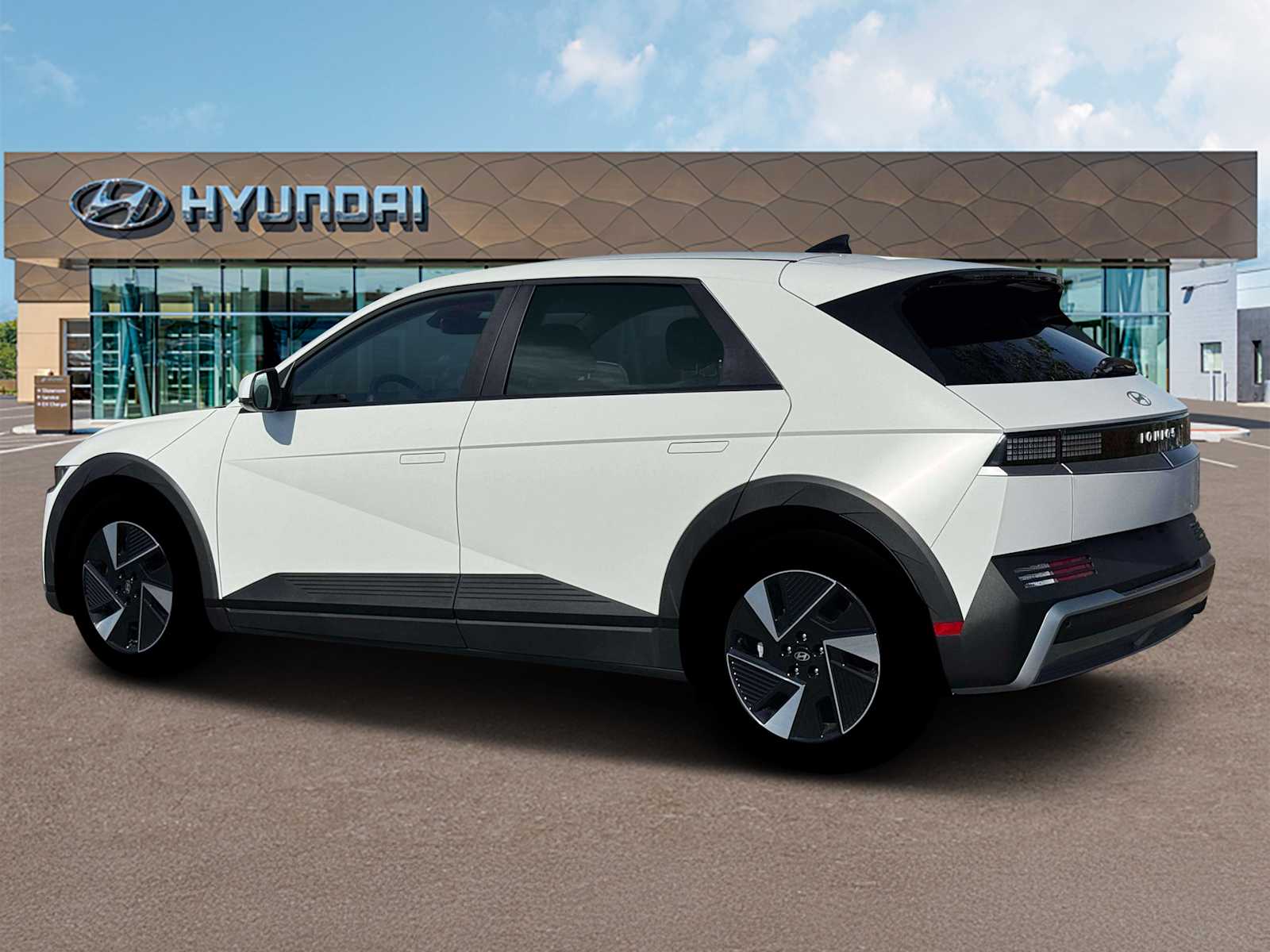 Thumbnail: 2026 Hyundai Ioniq 5 - 3