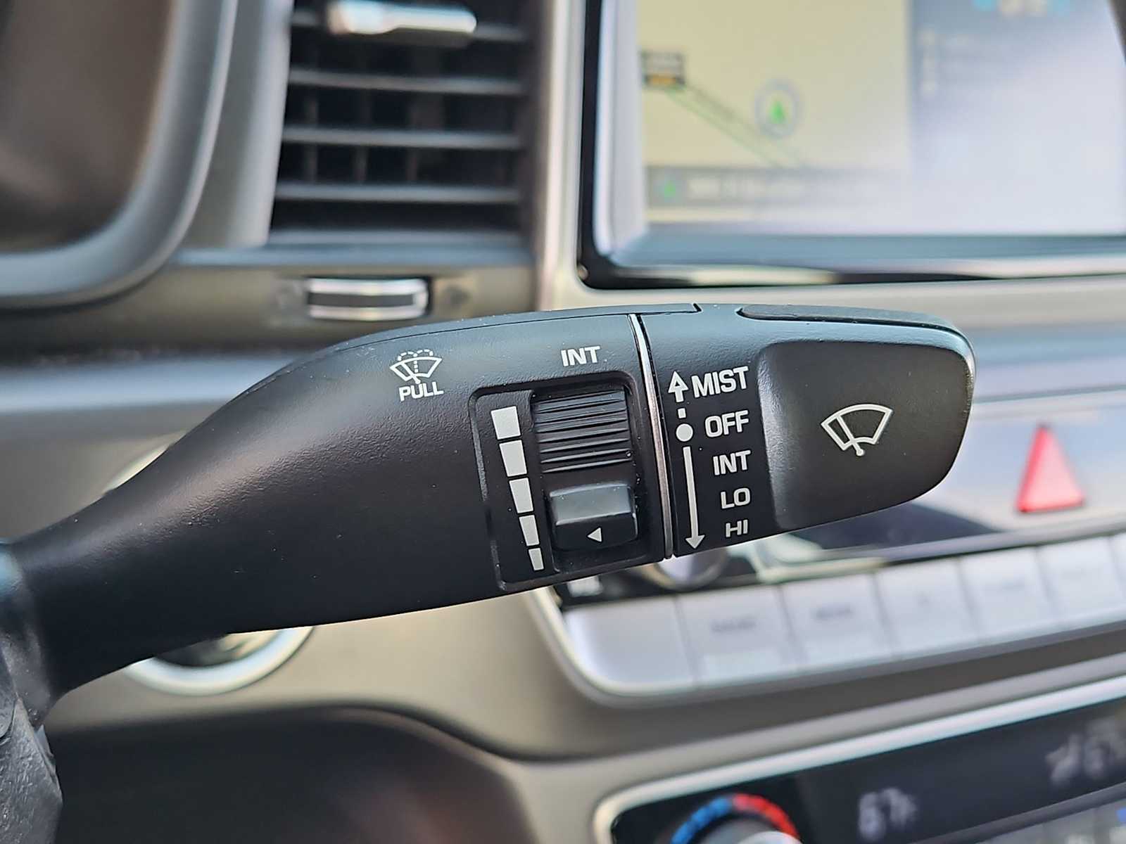 Thumbnail: 2018 Hyundai Sonata - 25