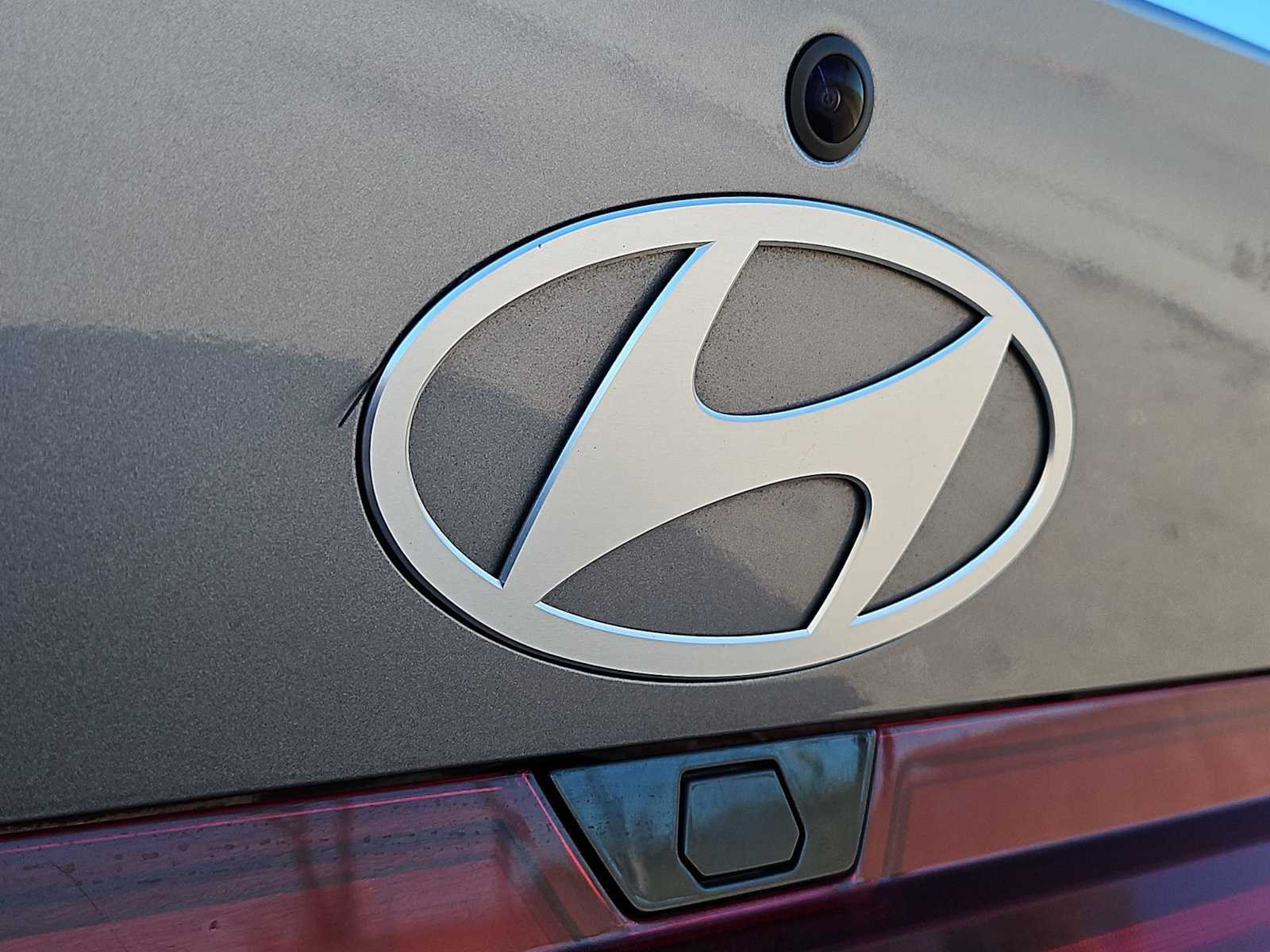 Thumbnail: 2024 Hyundai Elantra - 11