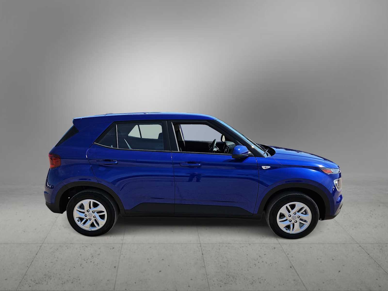 Thumbnail: 2025 Hyundai Venue - 9