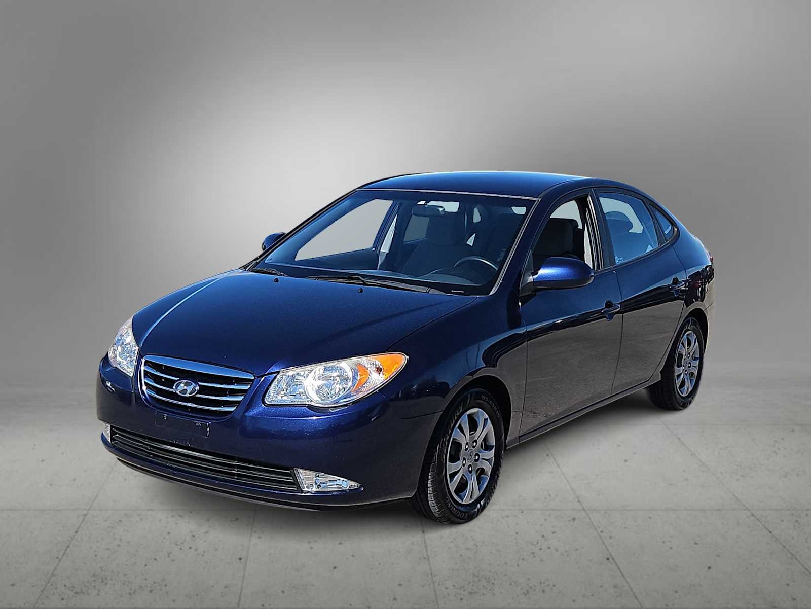 Thumbnail: 2010 Hyundai Elantra - 4