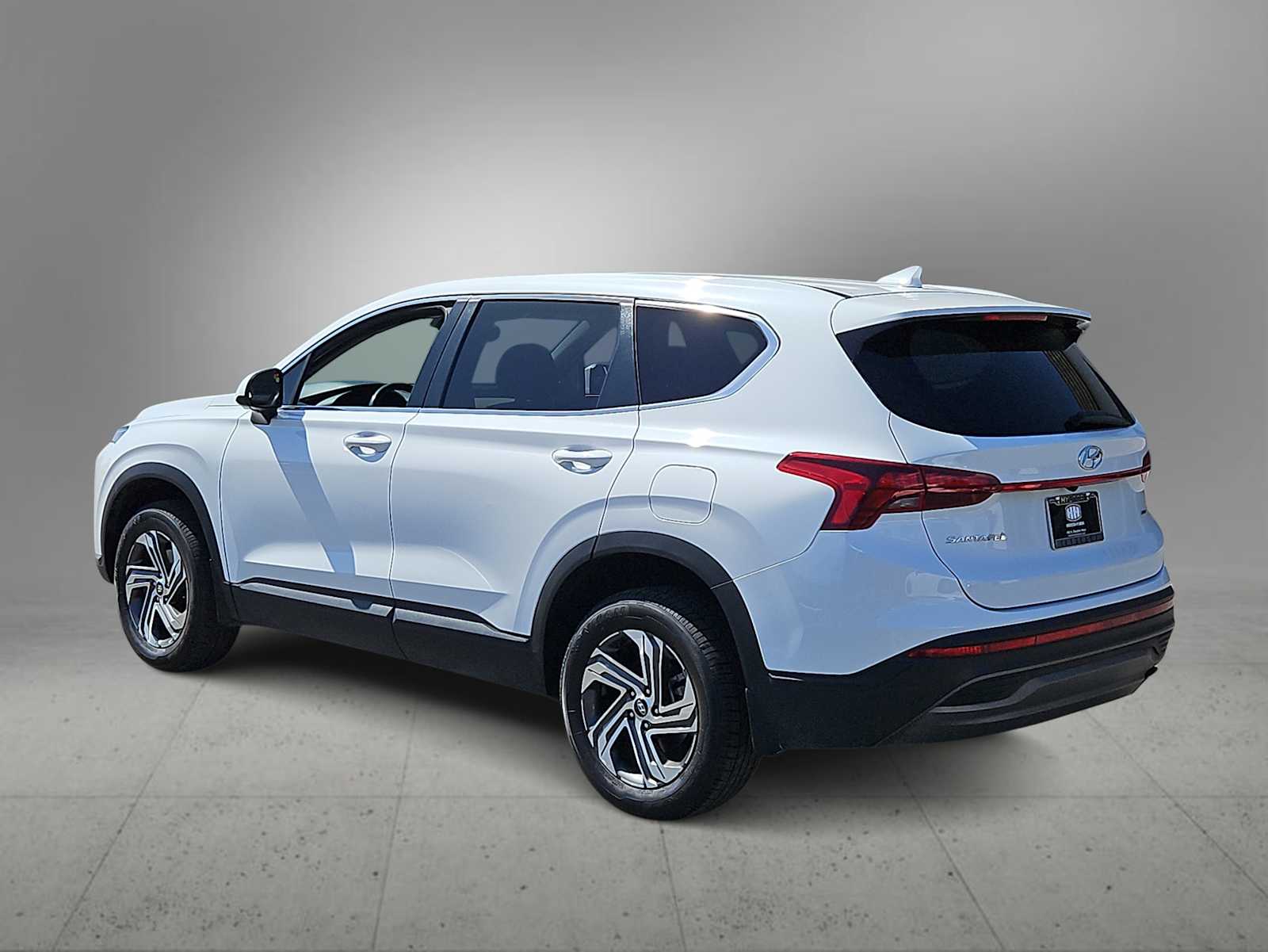 Thumbnail: 2023 Hyundai Santa Fe - 6