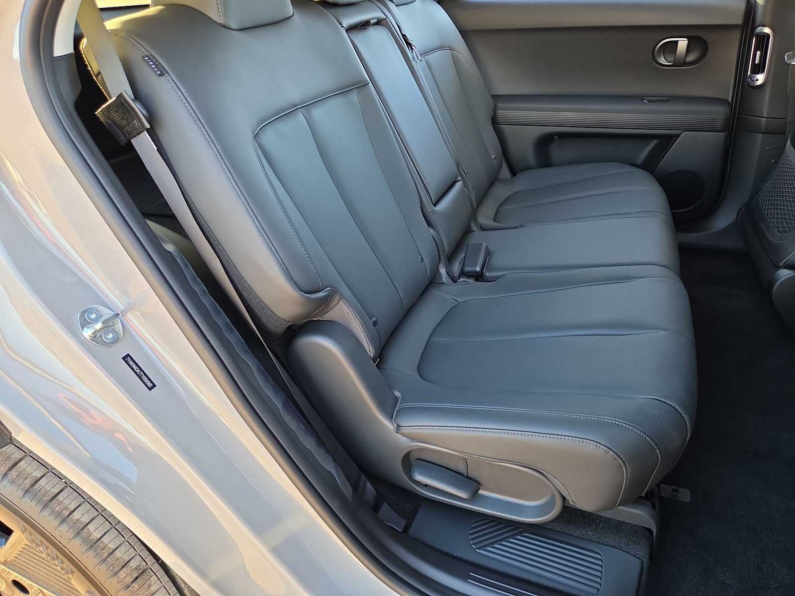 Thumbnail: 2026 Hyundai Ioniq 5 - 21