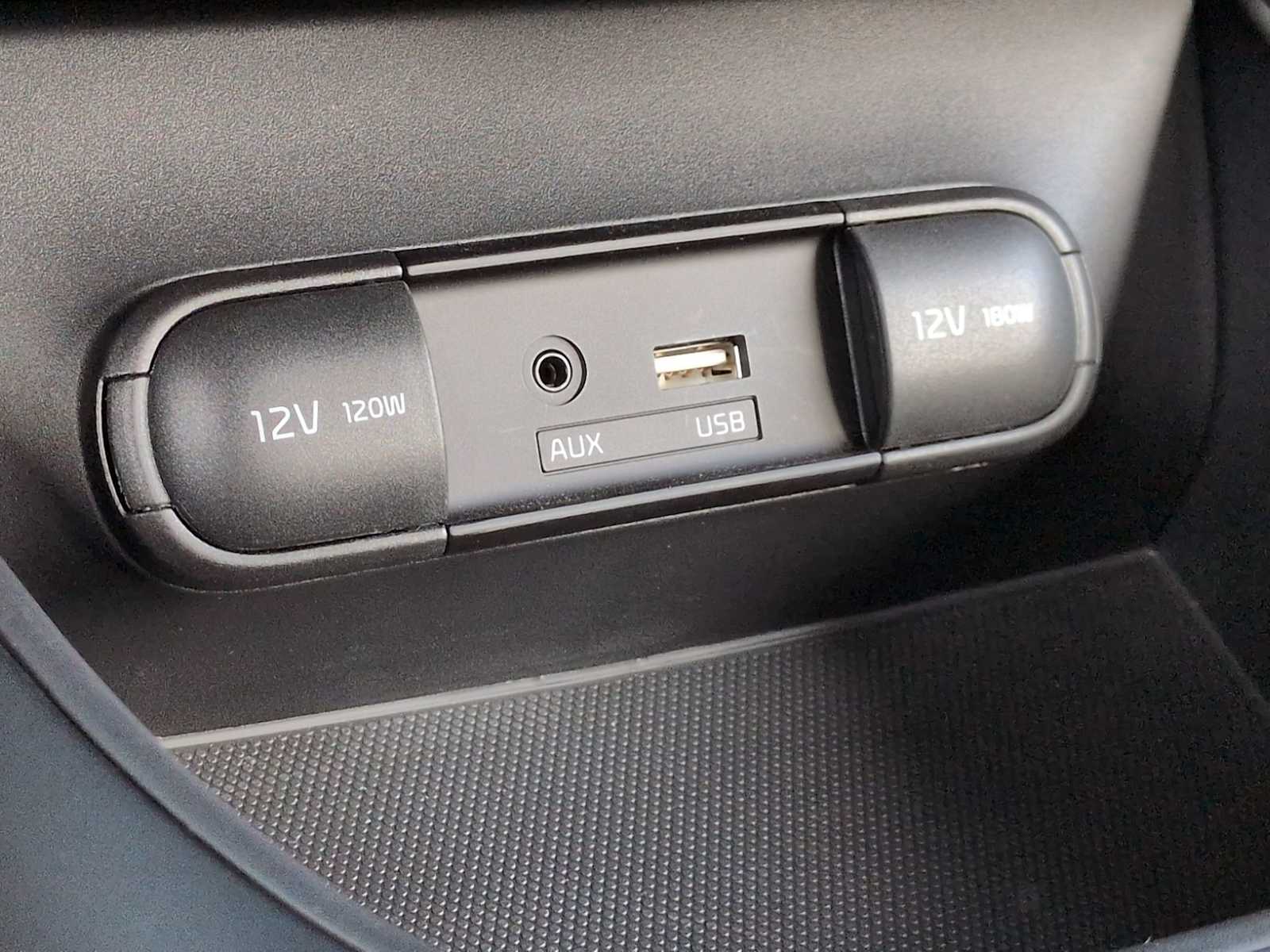 Thumbnail: 2017 Kia Soul - 30