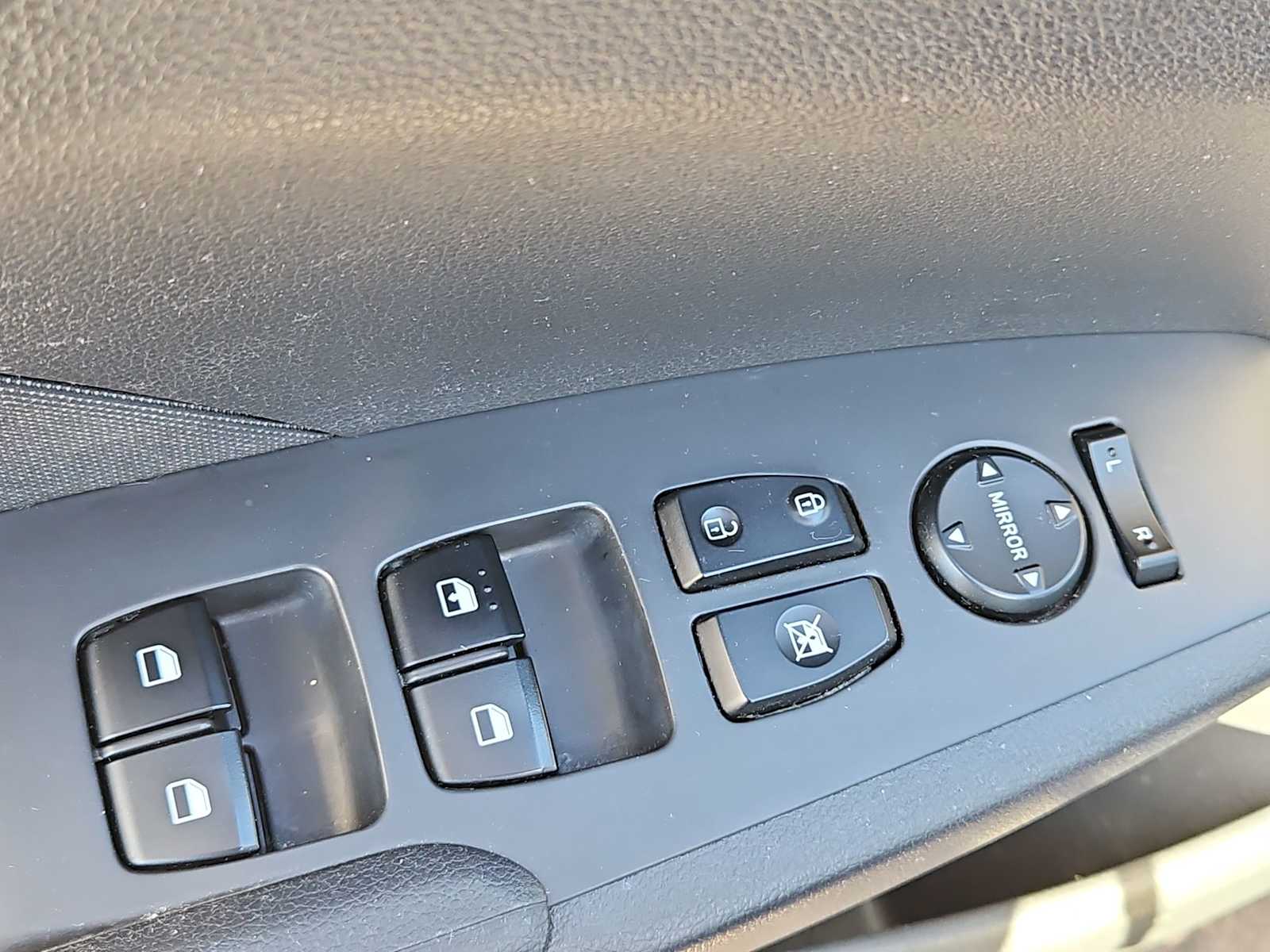 Thumbnail: 2020 Hyundai Accent - 17