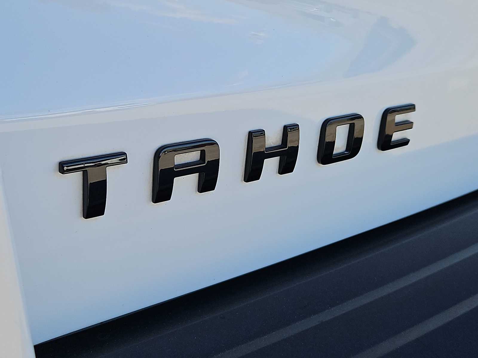 Thumbnail: 2019 Chevrolet Tahoe - 13