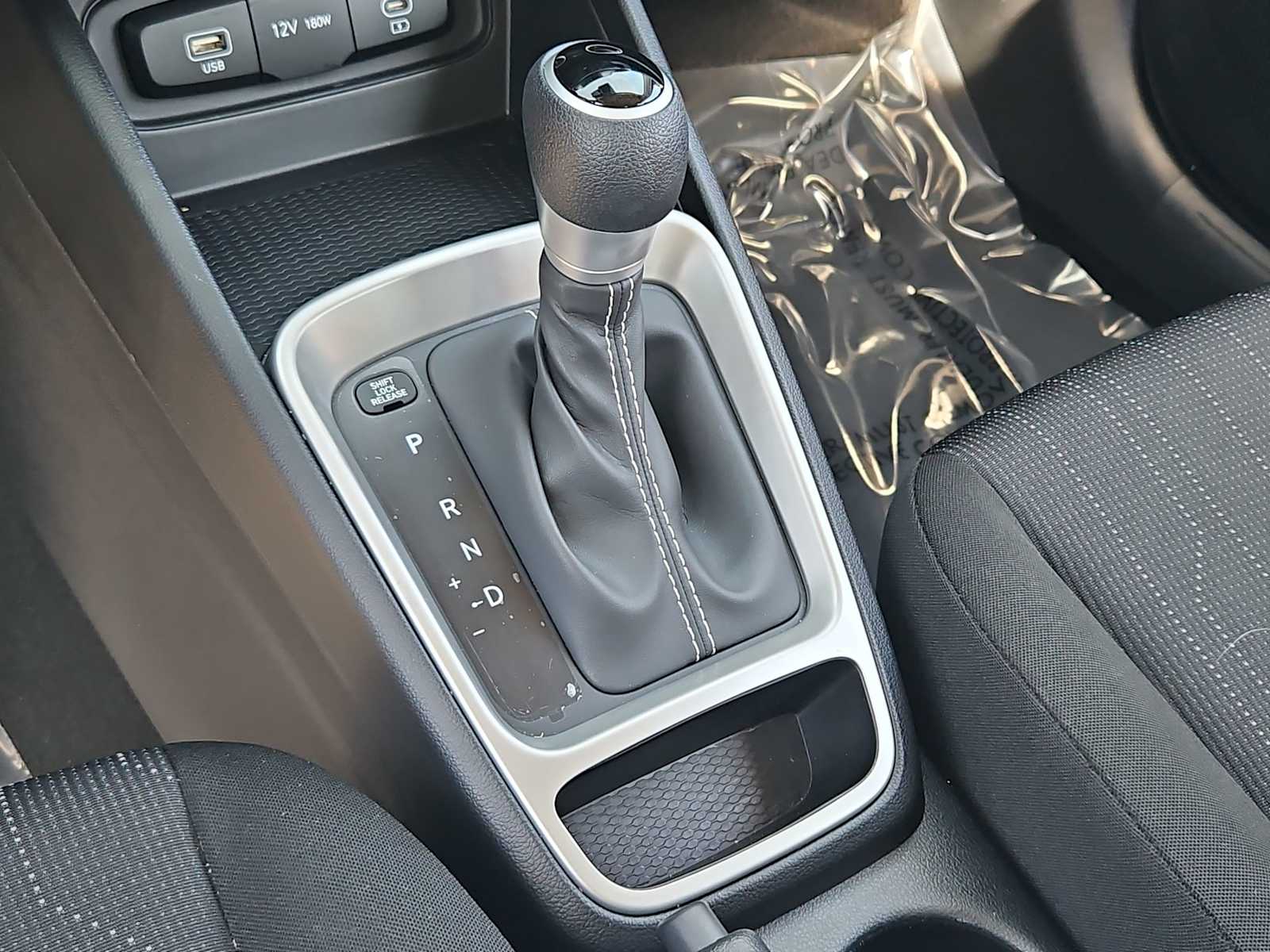 Thumbnail: 2025 Hyundai Venue - 31