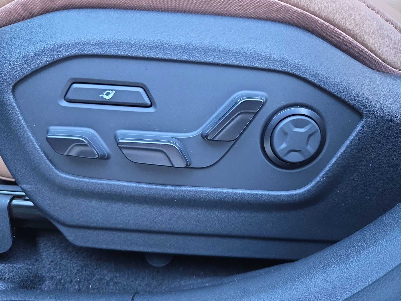 Thumbnail: 2026 Hyundai Santa Fe - 17