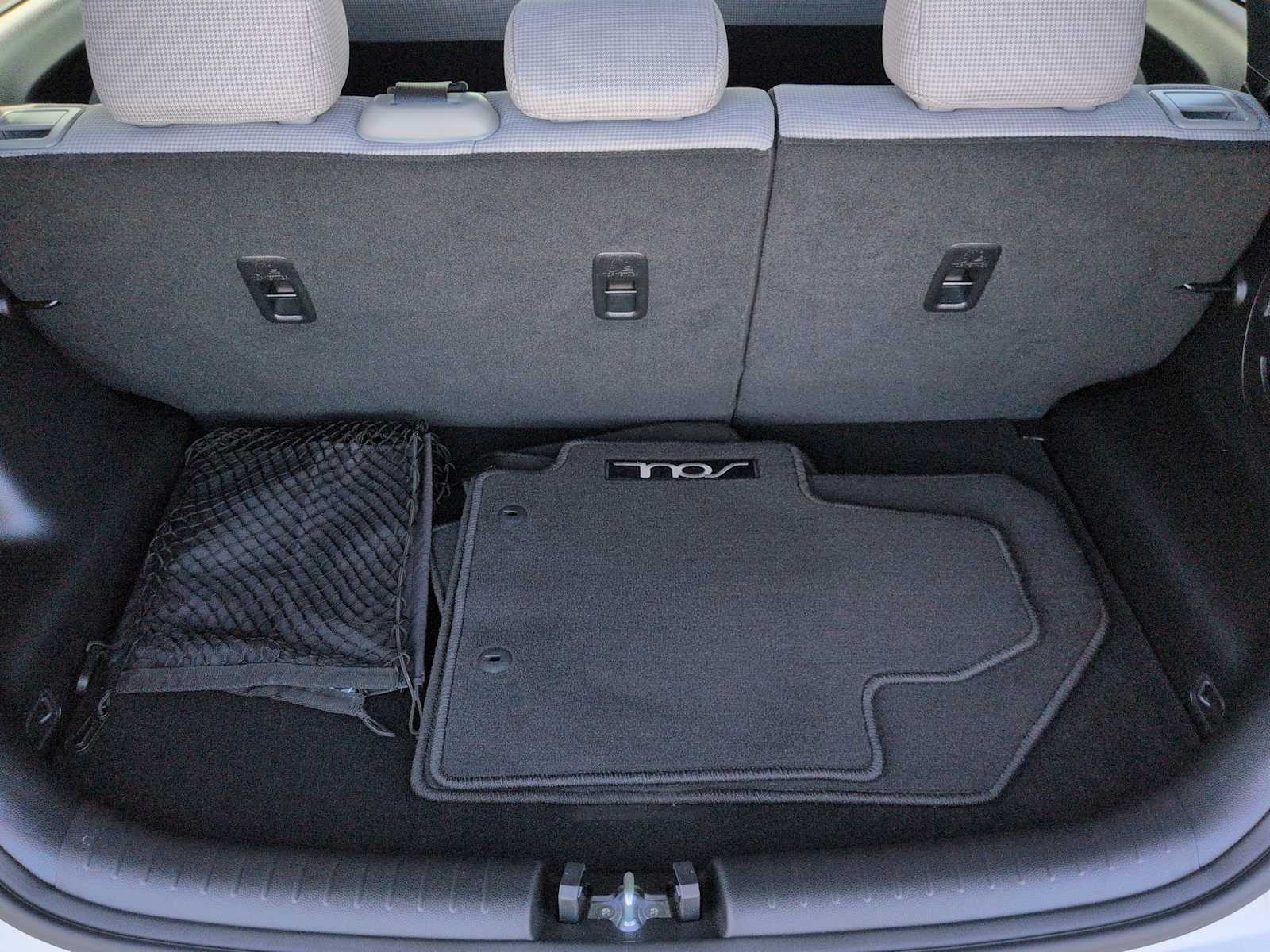 Thumbnail: 2017 Kia Soul - 33