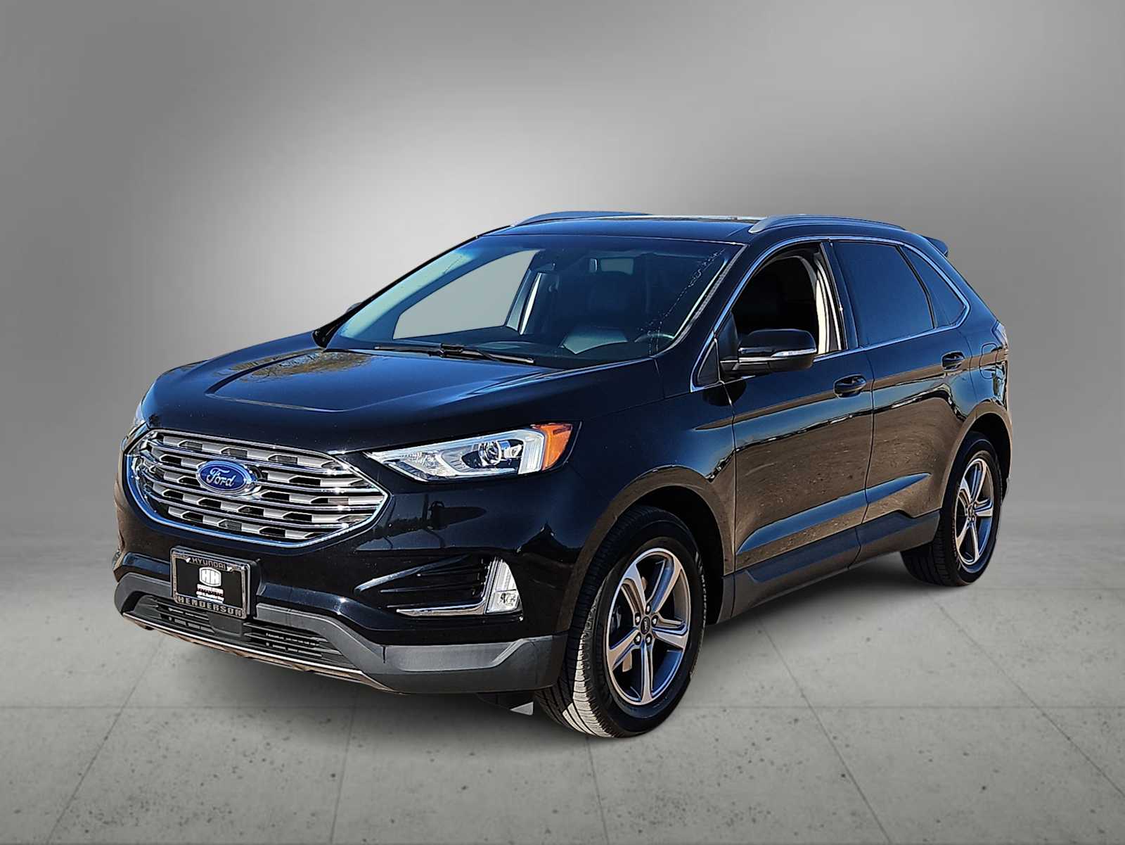 Thumbnail: 2019 Ford Edge - 4