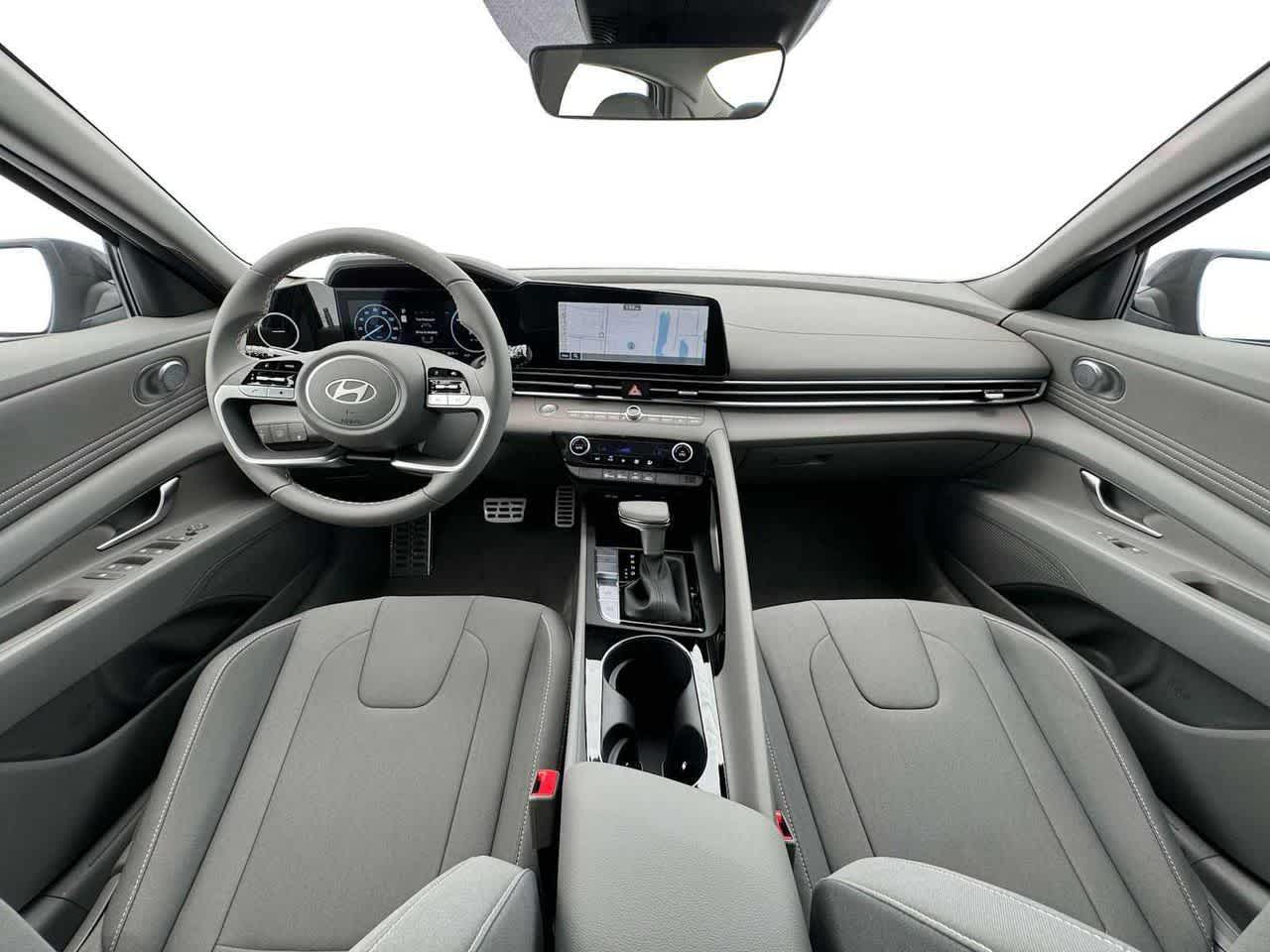 2025 Hyundai Elantra Sport 13