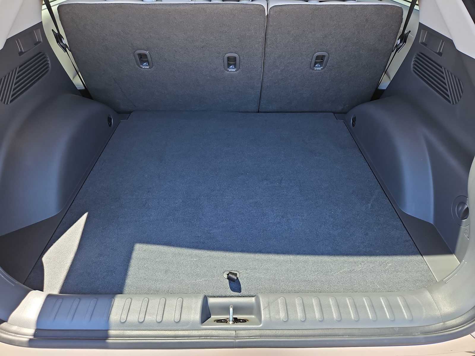 Thumbnail: 2024 Hyundai Ioniq 5 - 33