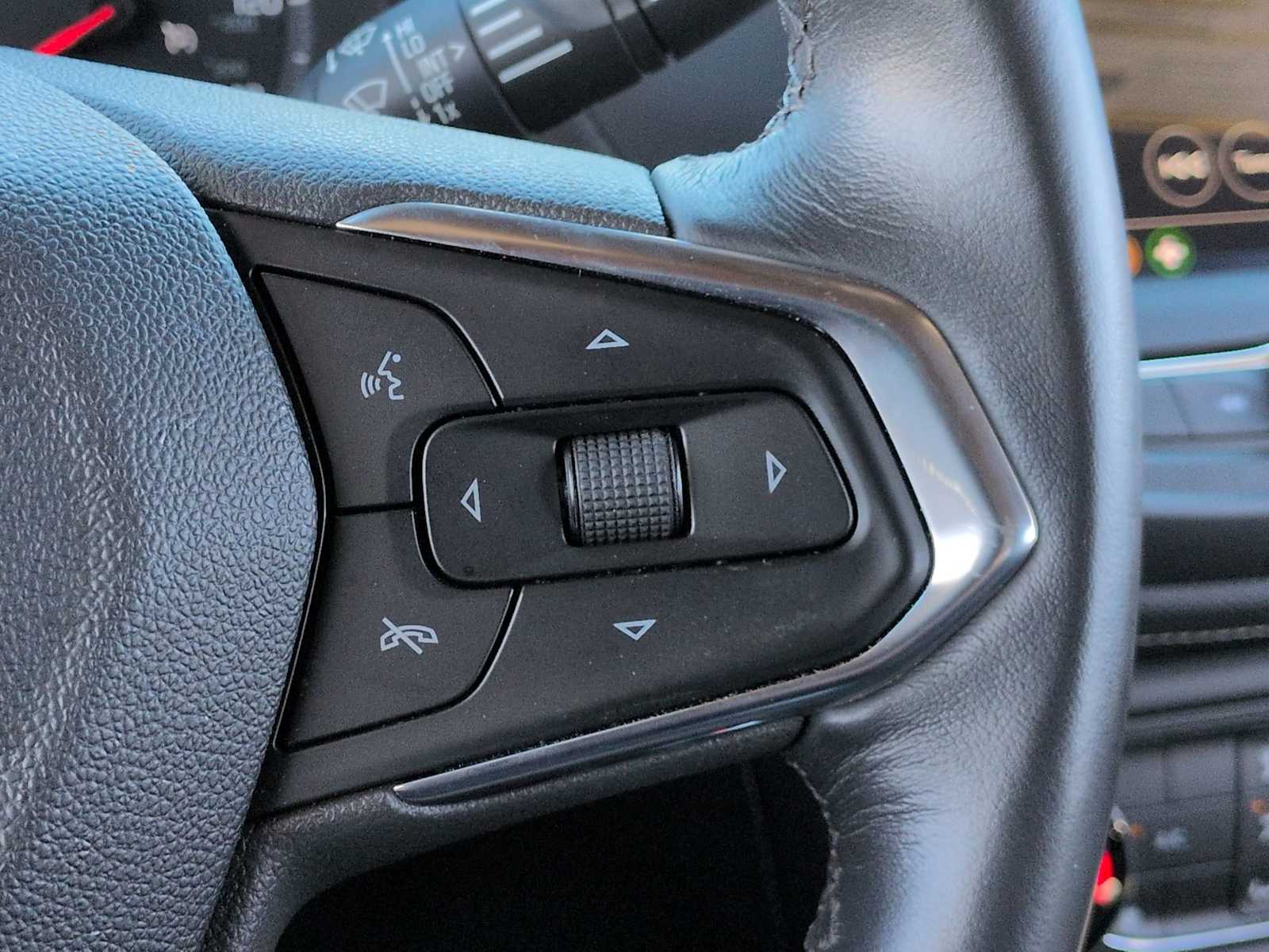 Thumbnail: 2021 Chevrolet TrailBlazer - 25