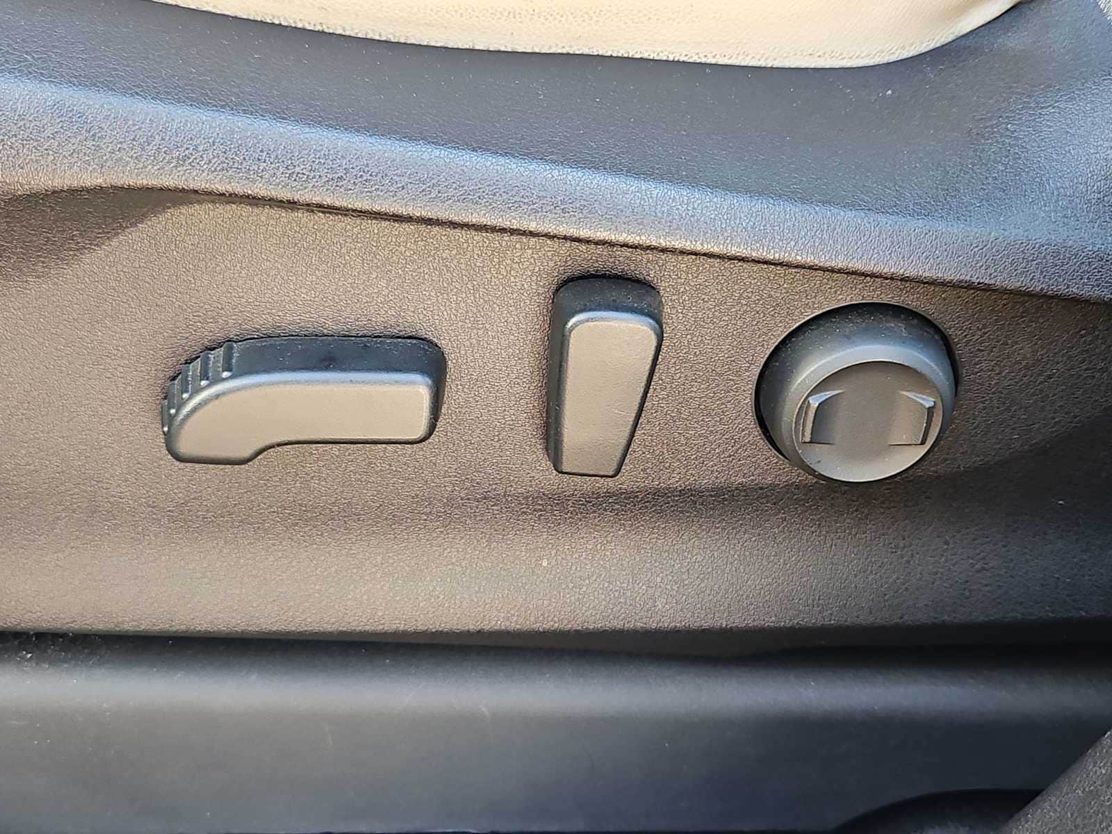 Thumbnail: 2019 Subaru Ascent - 18