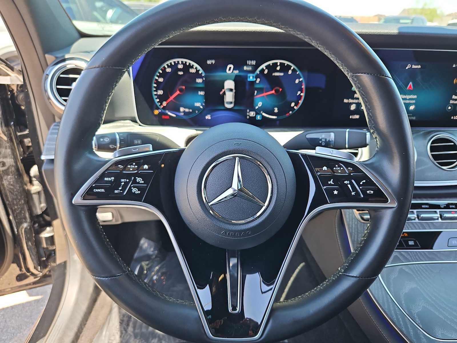 Thumbnail: 2021 Mercedes-Benz E-Class - 22