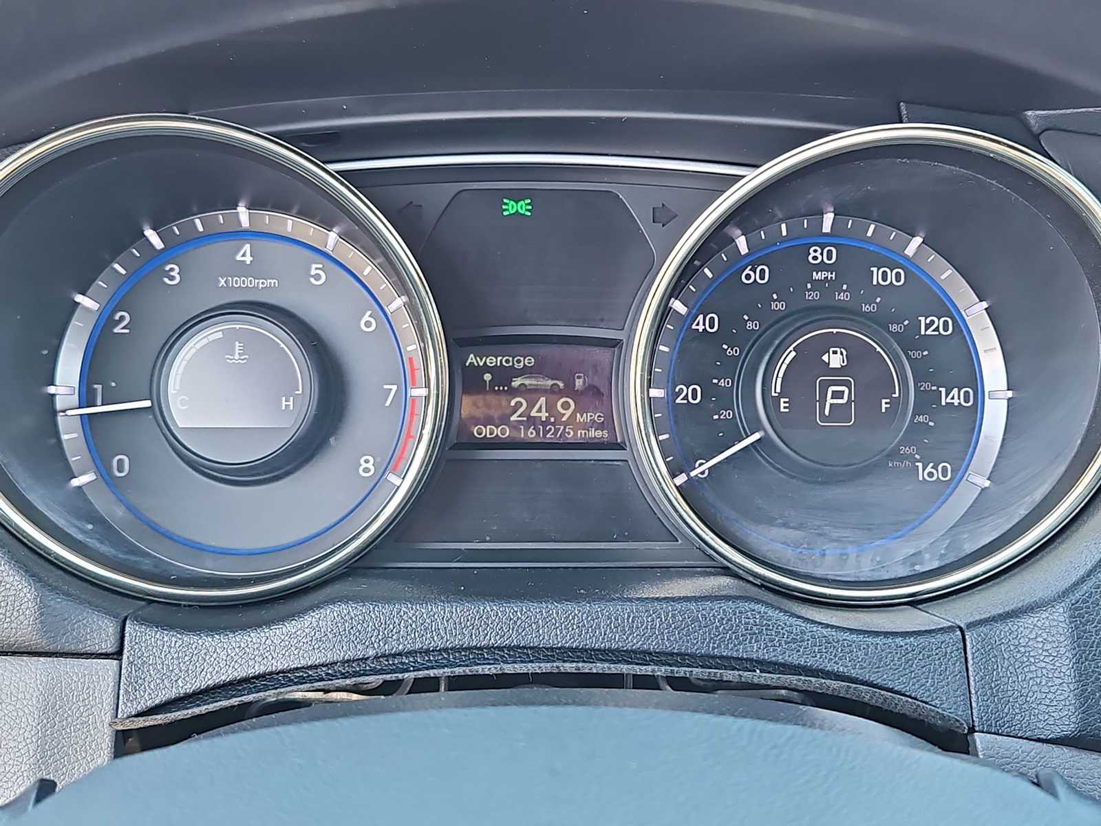 Thumbnail: 2012 Hyundai Sonata - 31