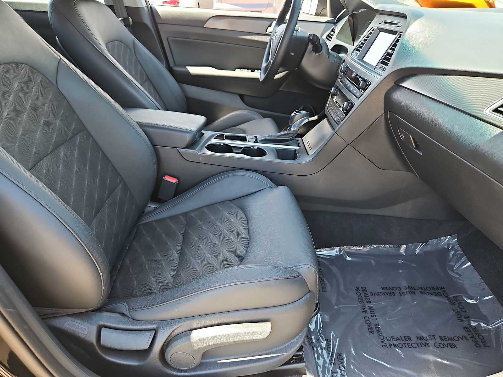 Thumbnail: 2016 Hyundai Sonata - 21