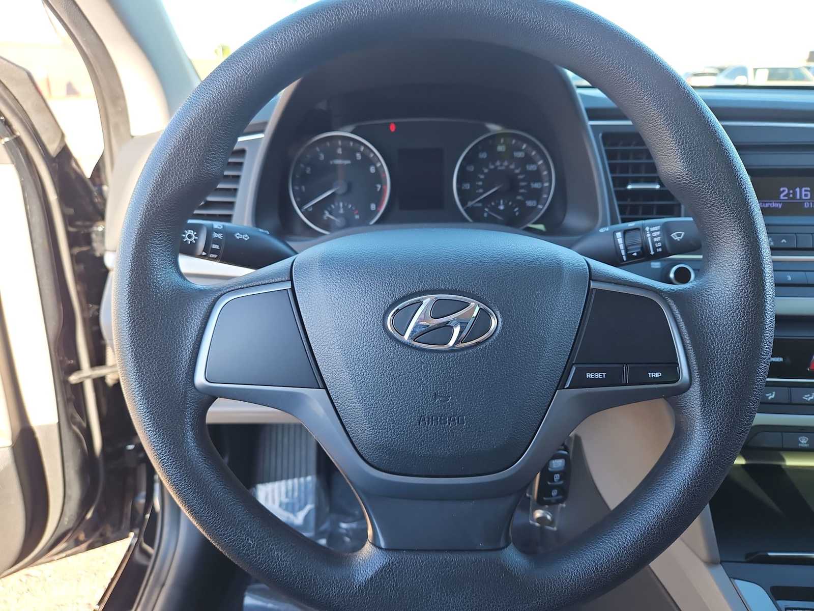 Thumbnail: 2017 Hyundai Elantra - 22