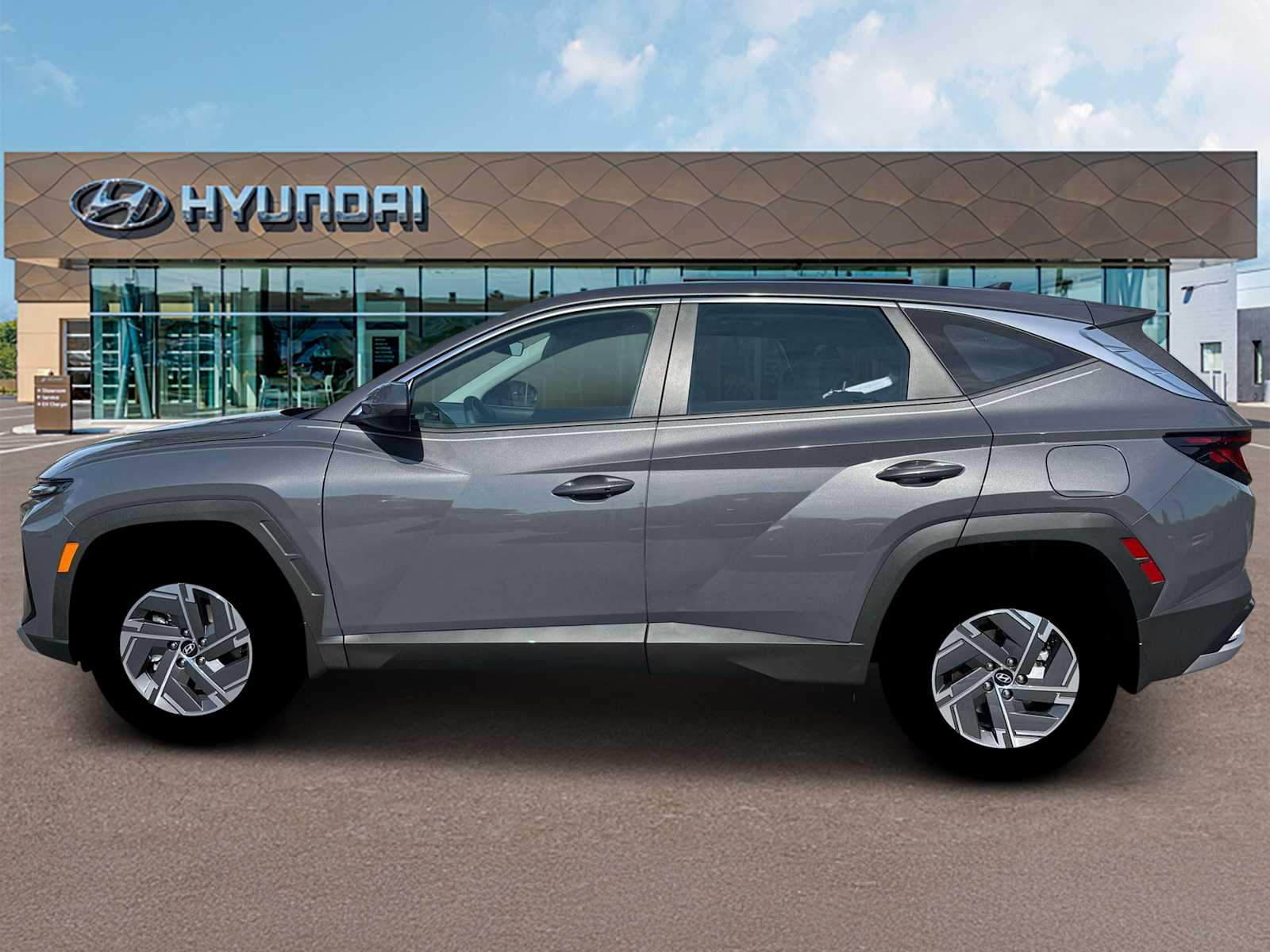 Thumbnail: 2026 Hyundai Tucson - 3
